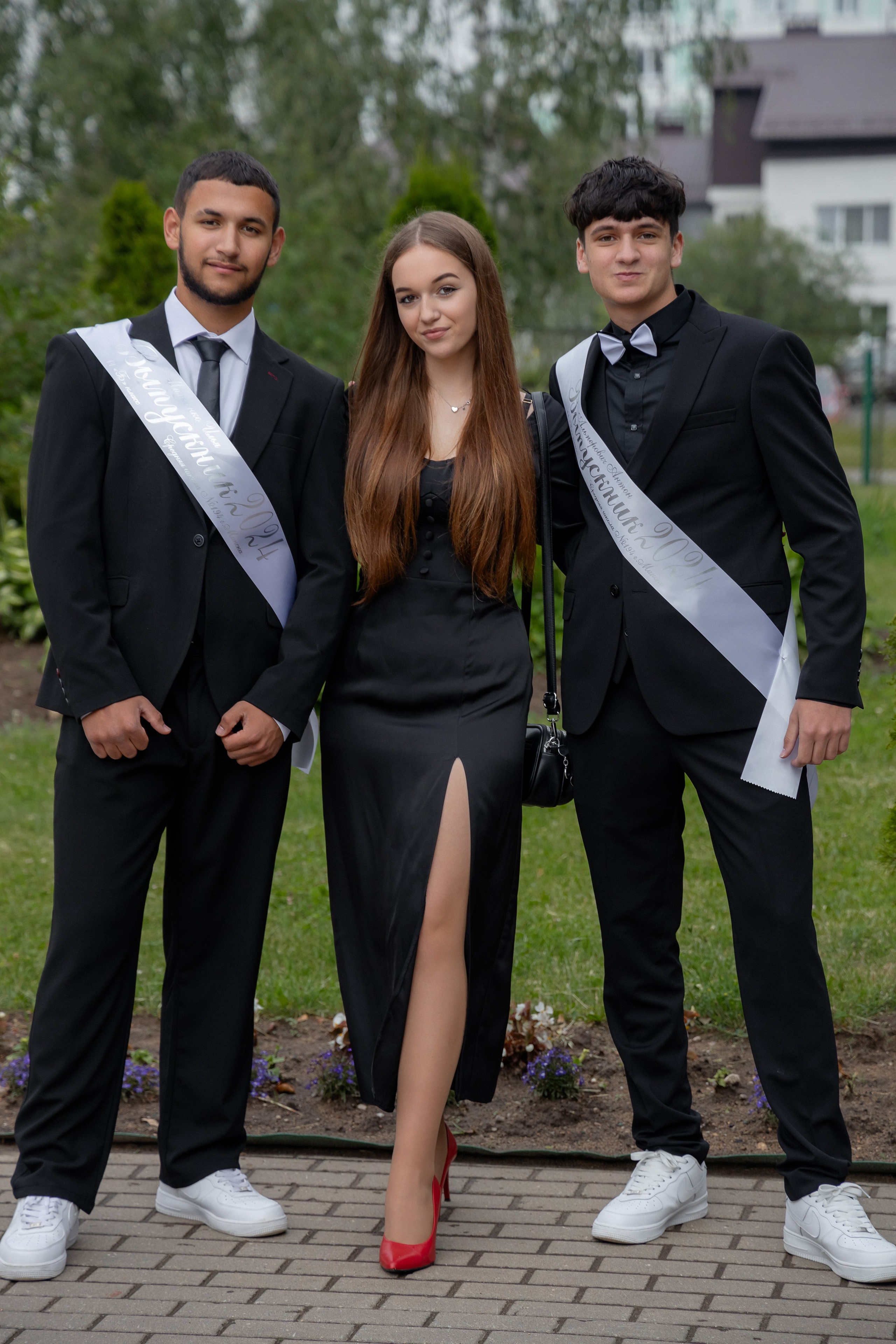 Школьный выпускной 2024 год в Соколе (Минск). Свадебный фотограф в Минске/Беларуси Сергей Спиридонов