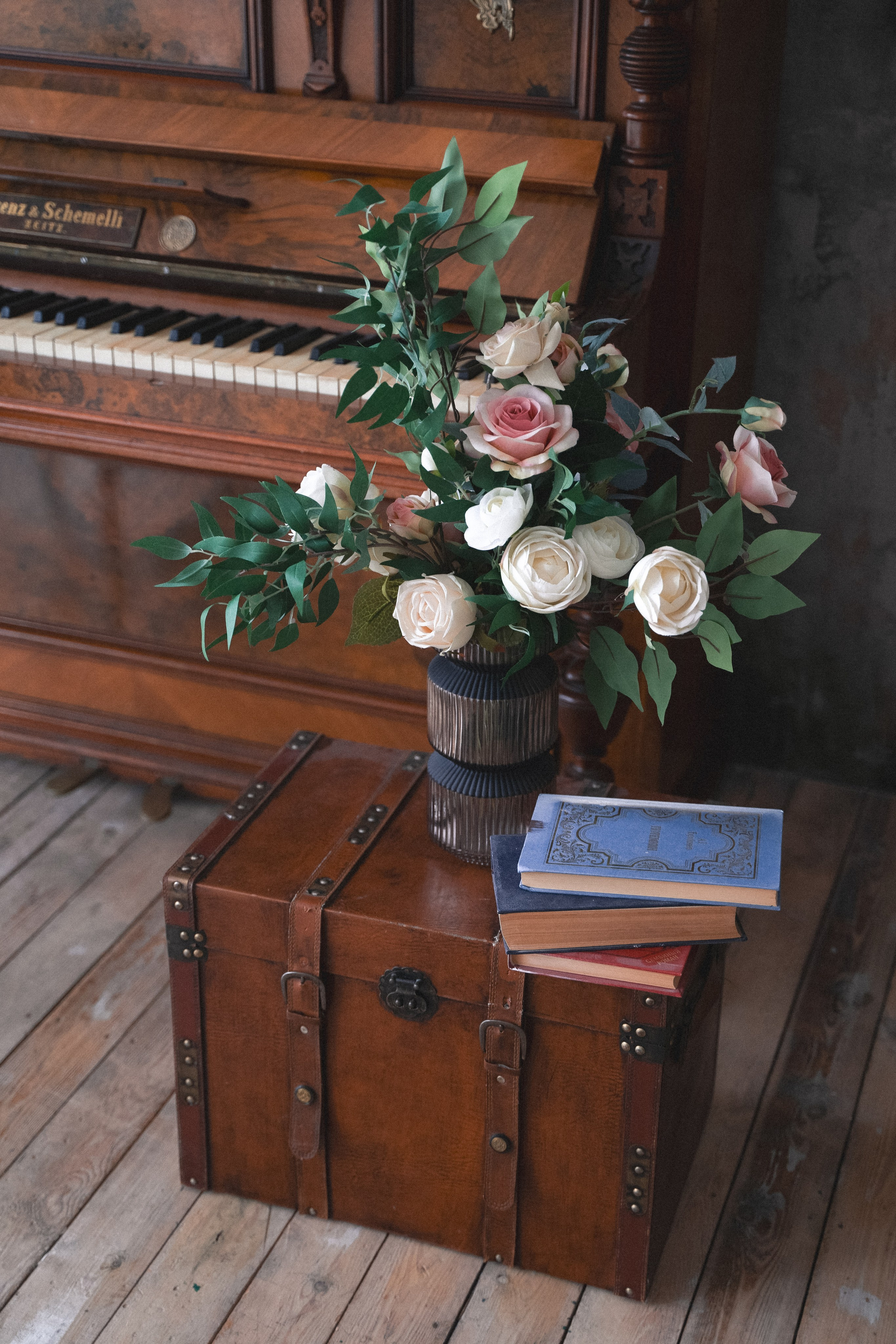 Подиум (студия Спутник). Фотограф г. Хабаровск. Семейные и индивидуальные съёмки