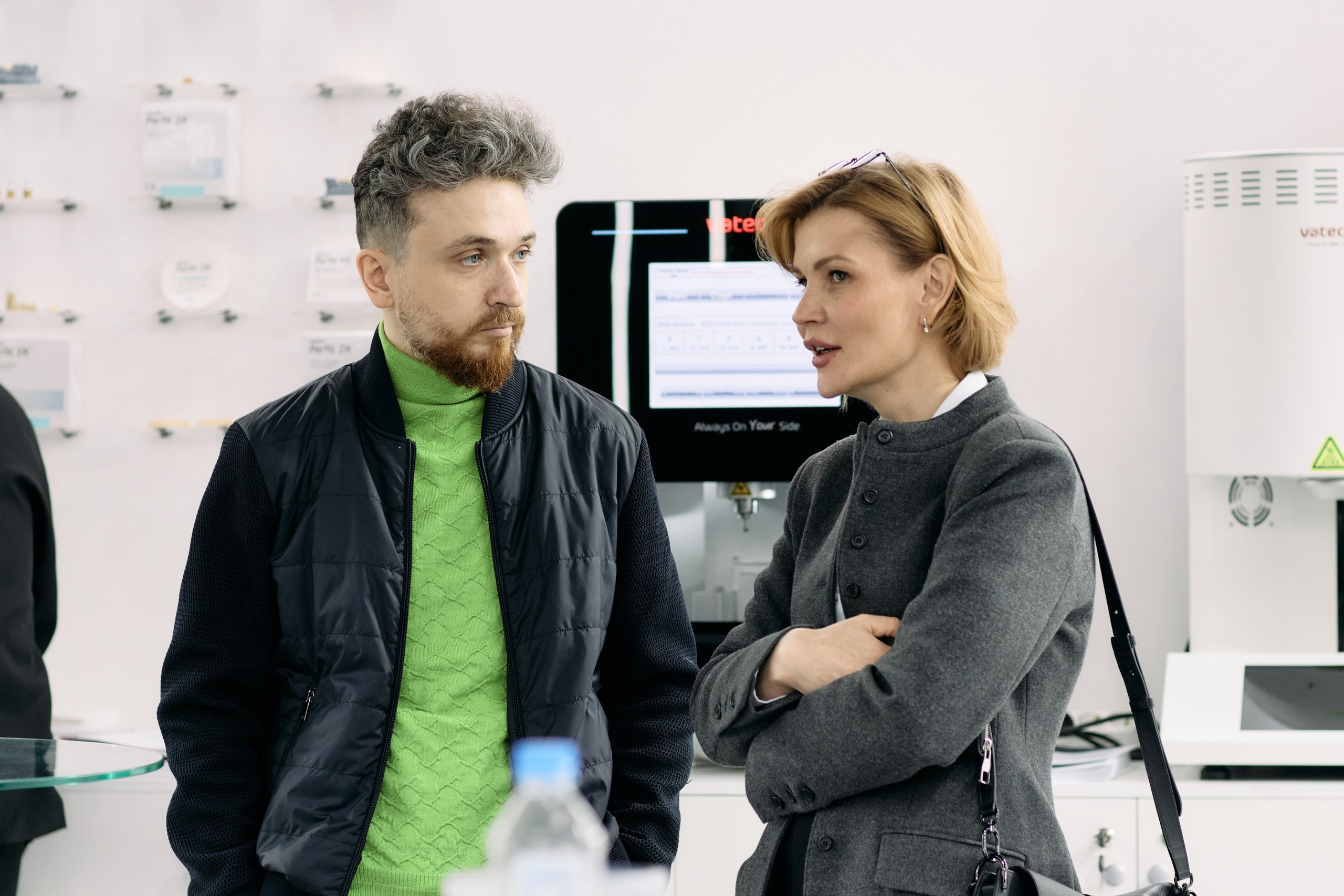 Дентал Салон 2026: Vatech. Свадебный и репортажный фотограф Дмитрий Кононенко