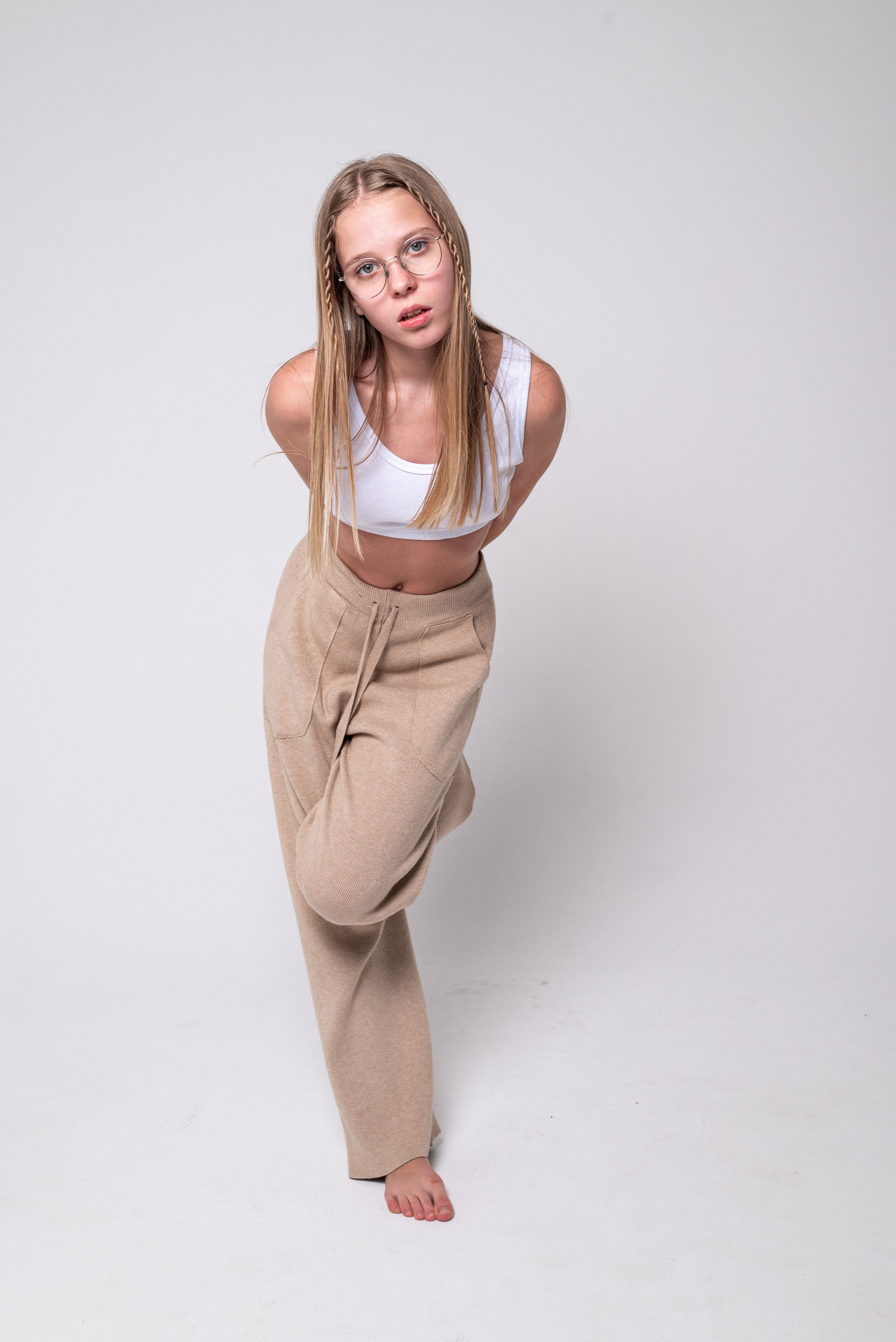 Модельное портфолио. Фотограф Москва Виктория Вишневская актерское / модельное портфолио