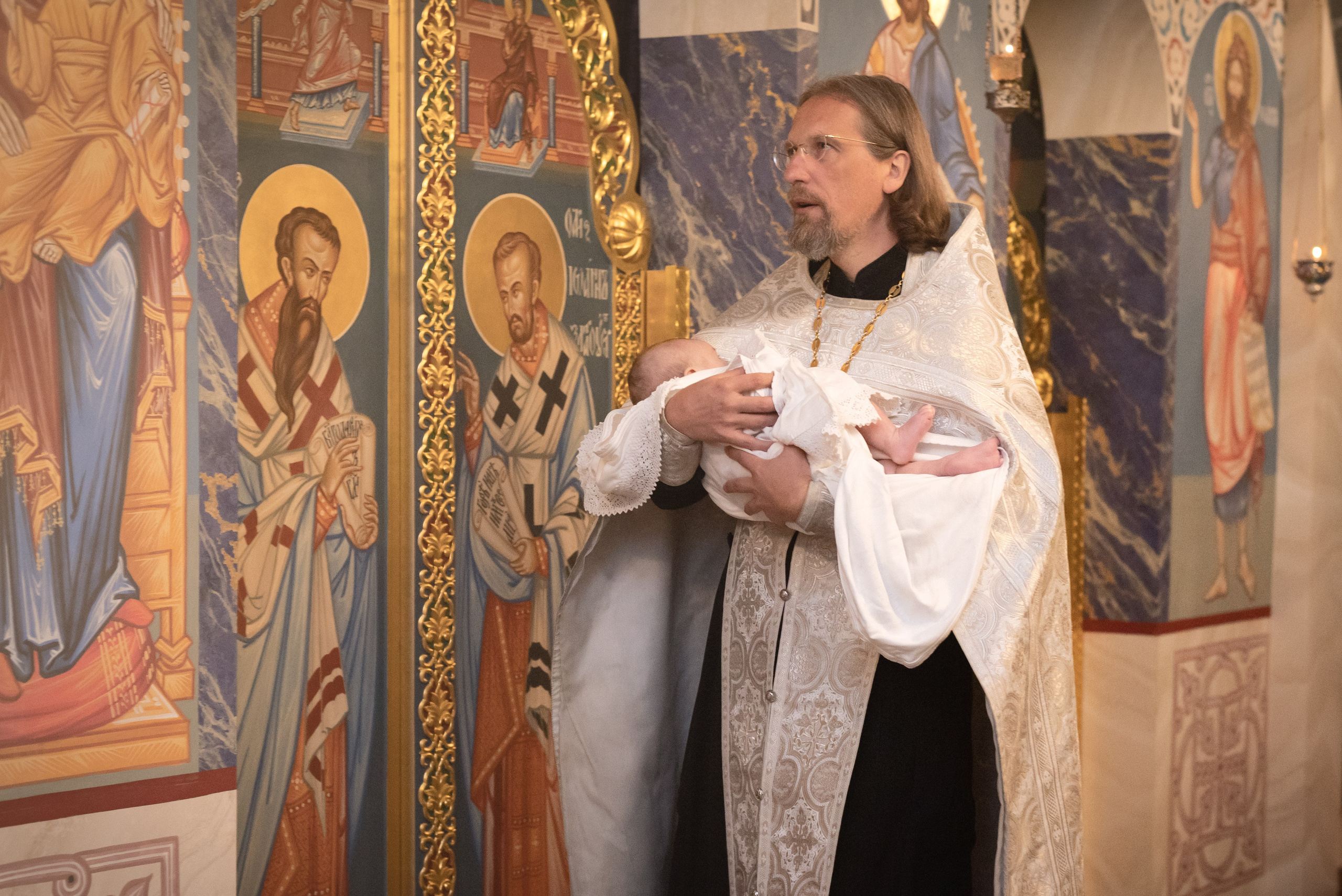 Крещение Софии. Фотограф на Крещение. Семейный фотограф. Москва