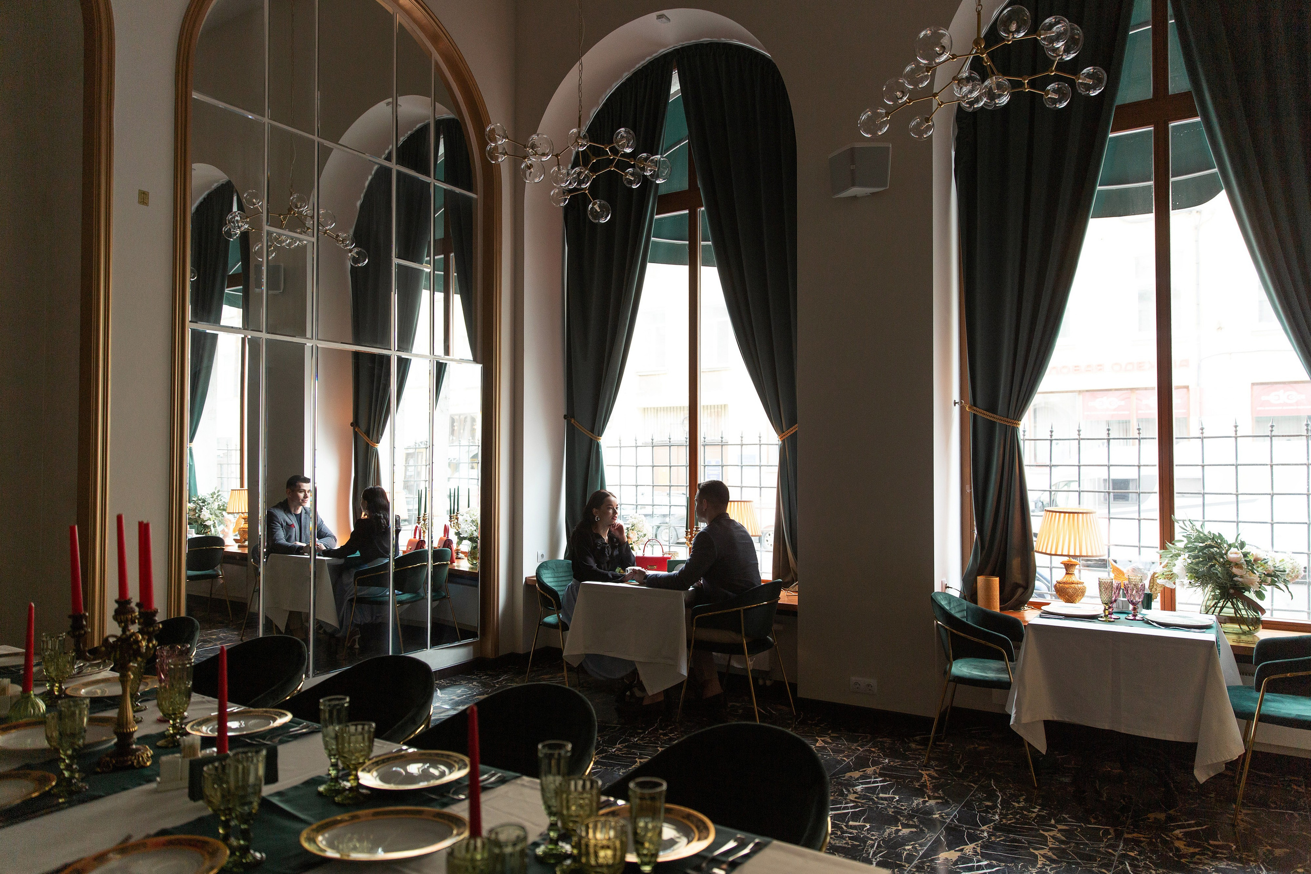 Фотосессия лав стори в отеле. Свадебный и портретный фотограф в Санкт-Петербурге Надежда Чечулина