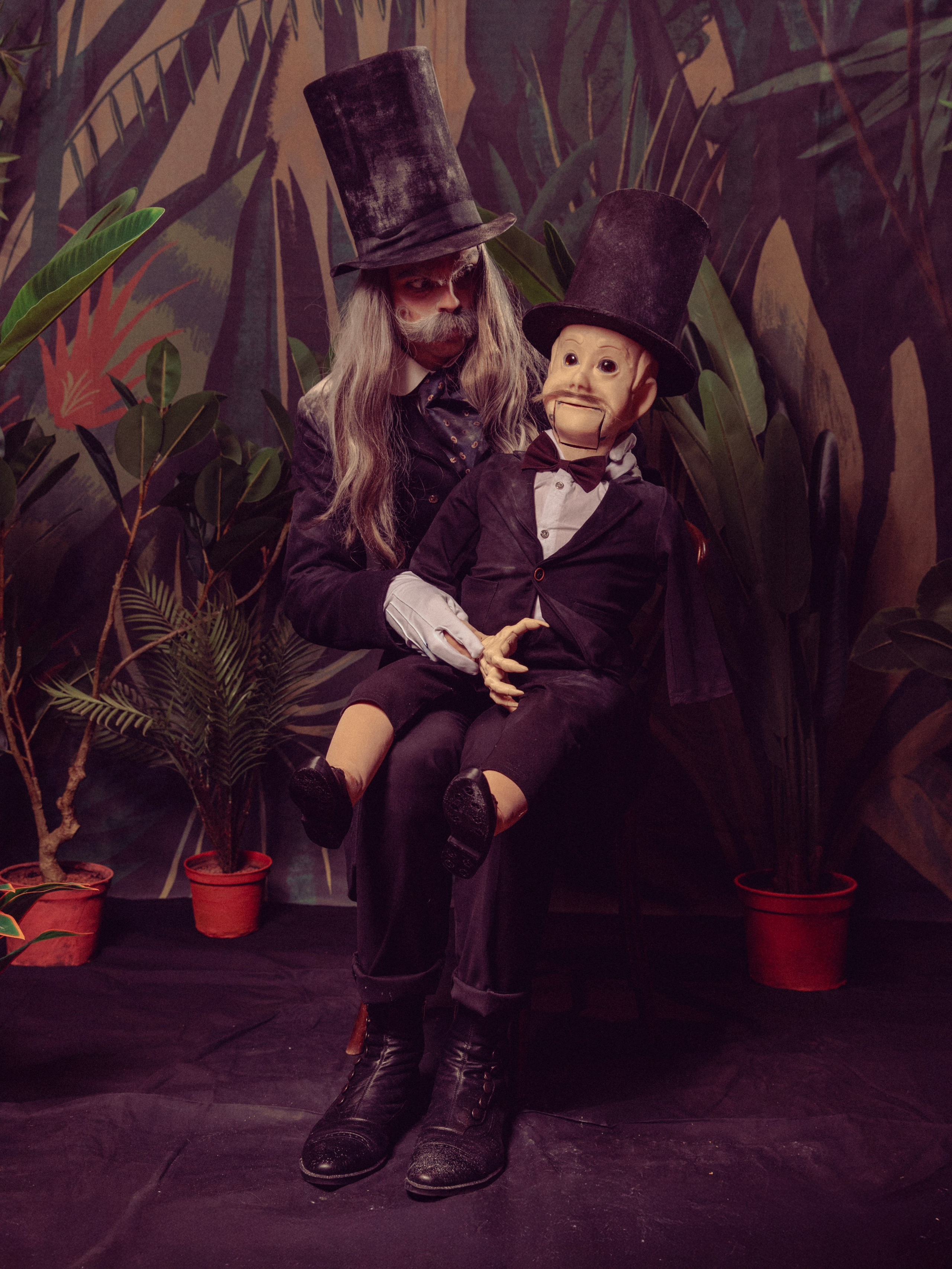 Обложка спектакля Голубчик