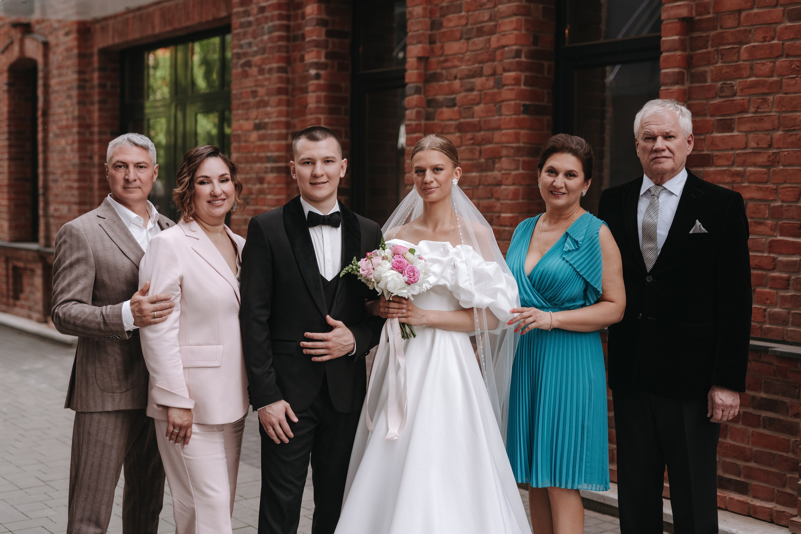 БАНКЕТНЫЙ ЗАЛ ДАСКО ГАРДЕН, ЭМИЛЬ БУРАНГУЛОВ, ИЛЬНАР АХМАДУЛЛИН