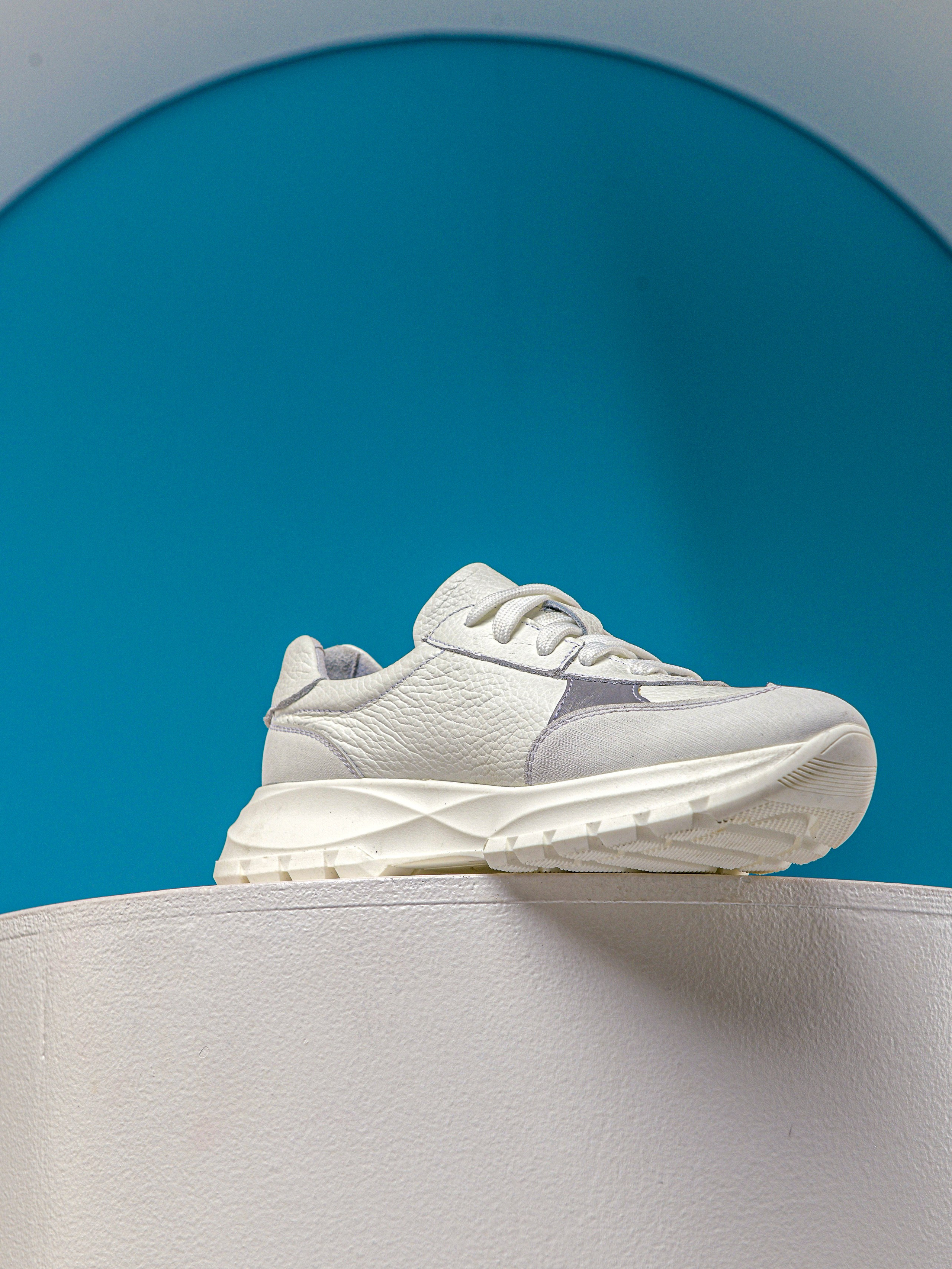 Съемка обуви для маркетплейс. Фотосъемка для маркетплейс в Краснодаре