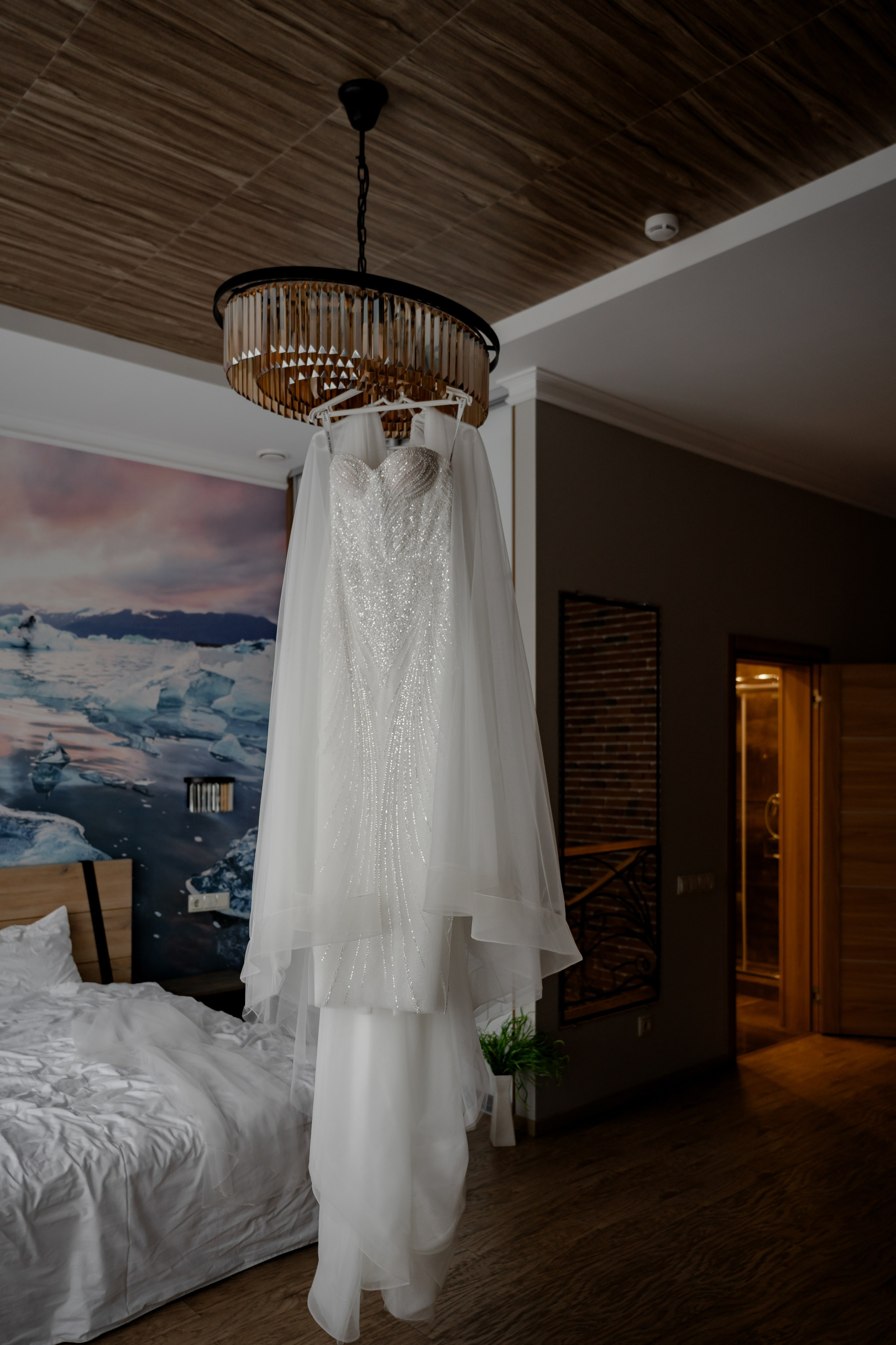 СВАДЕБНАЯ СЬЕМКА СБОРОВ В ОТЕЛЕ И ВЫЕЗД НА ЦЕРЕМОНИЮ (СНЯТО В СИБИРЕ В НИЖНЕВАРТОВСКЕ). Профессиональный фотограф, Санкт-Петербург — Виктория Богомолова