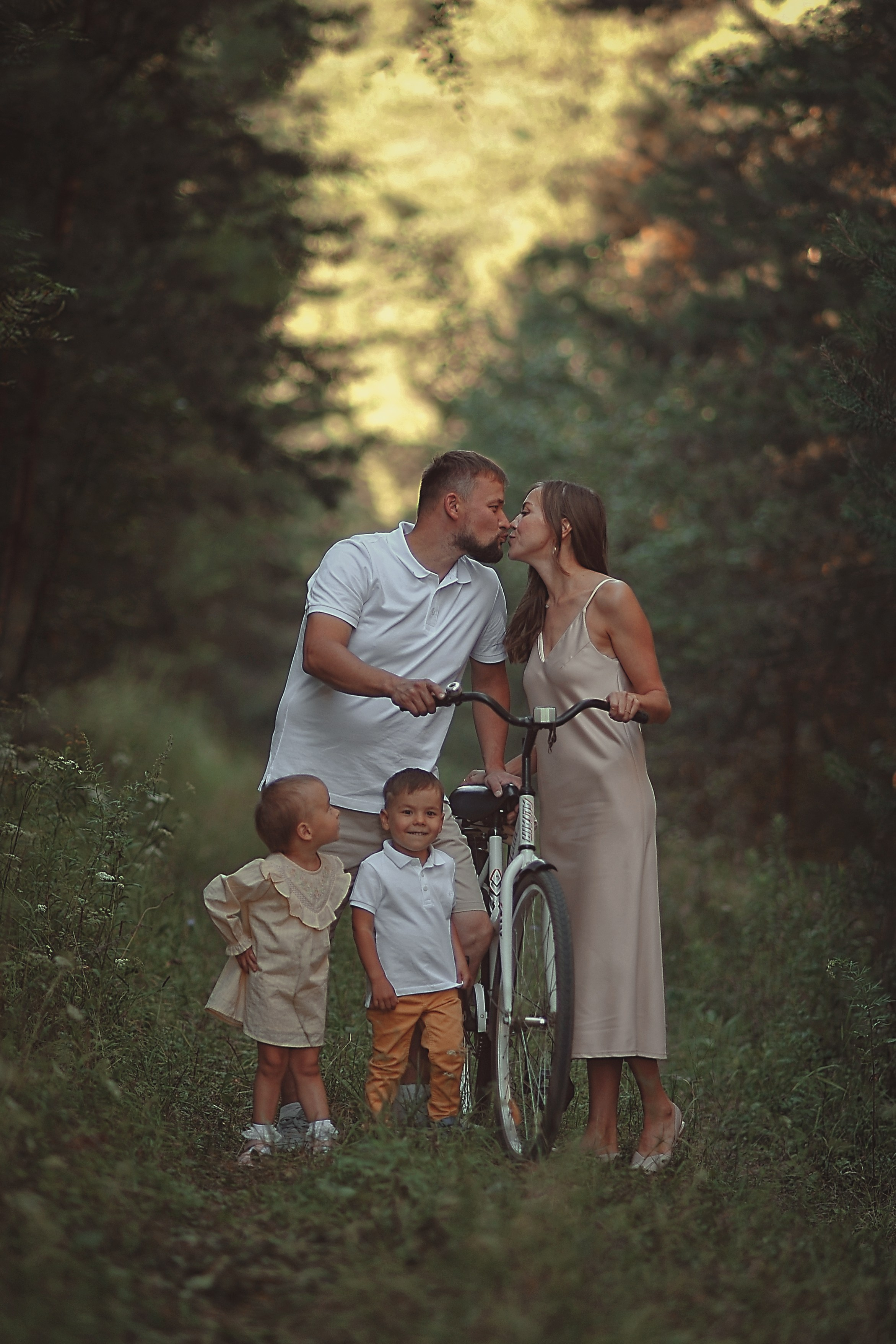 Семейные фотосессии в Ижевске. Детский, семейный фотограф в Ижевске и Москве Аксинья Лысенкова ADEN
