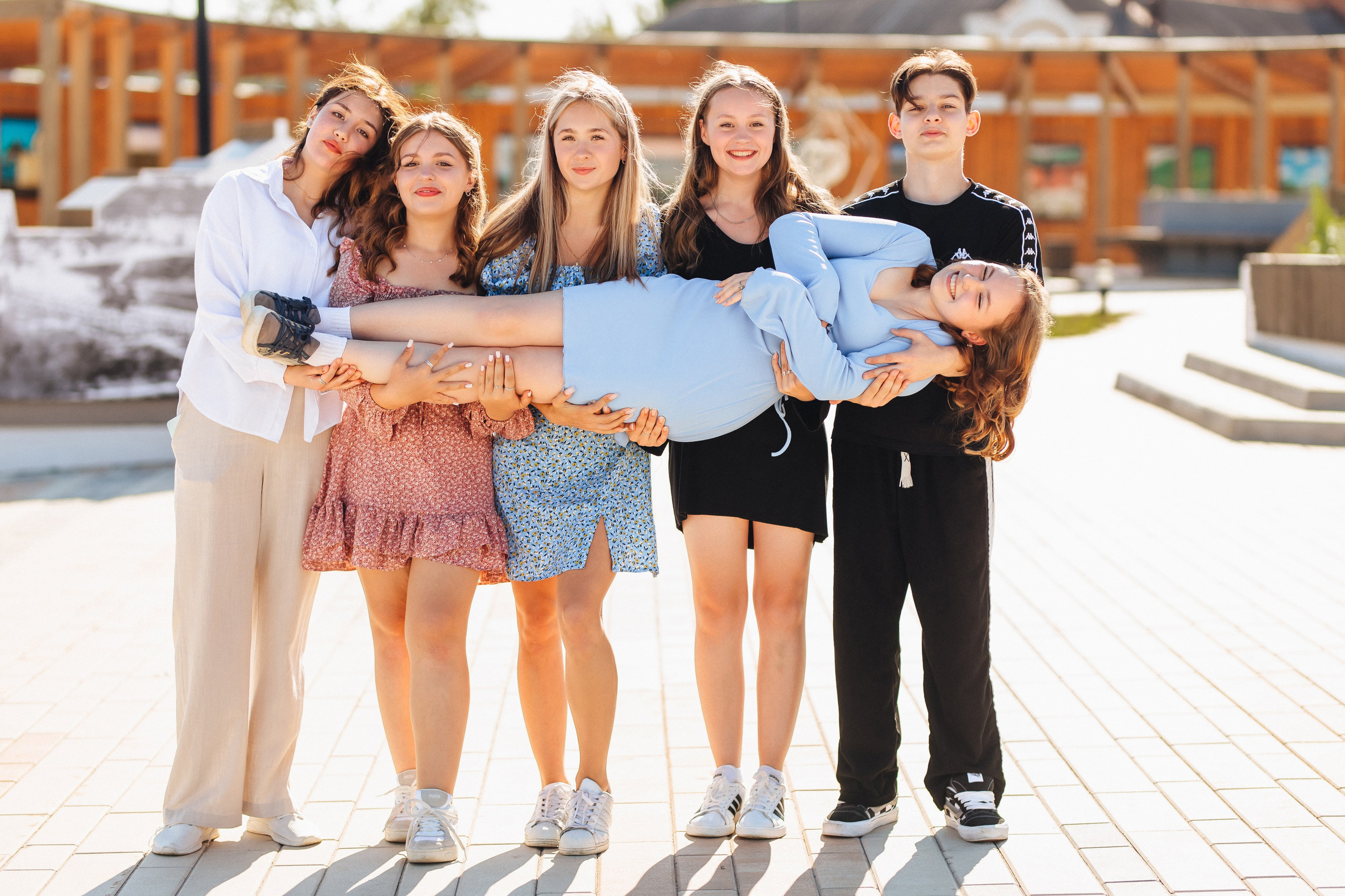 9 класс на площади. Свадебный и семейный фотограф в Туле и области Маша Костина