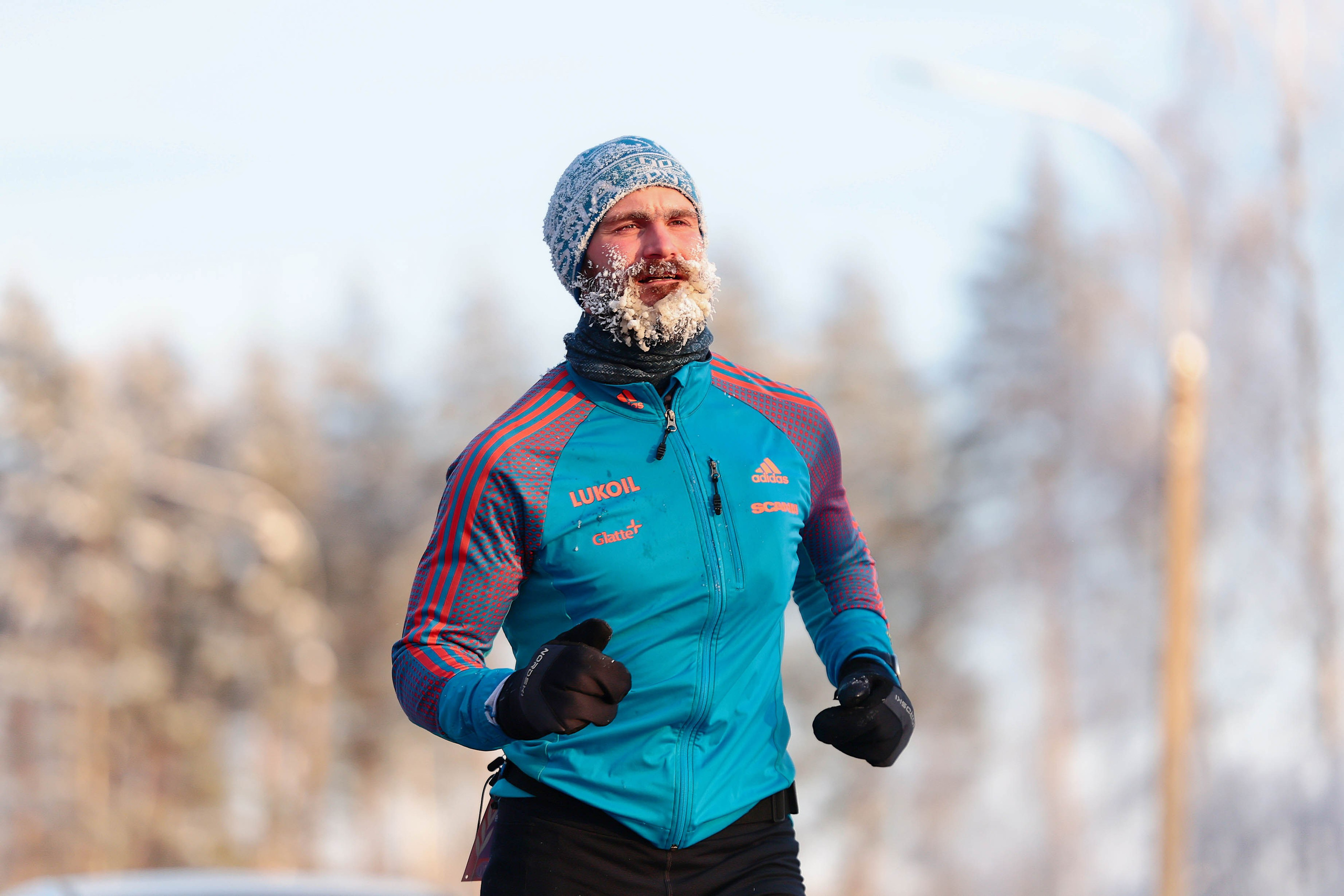 Зимний марафон «Дорога жизни» 2026. Спортивный фотограф в Санкт-Петербурге Илья Vacool