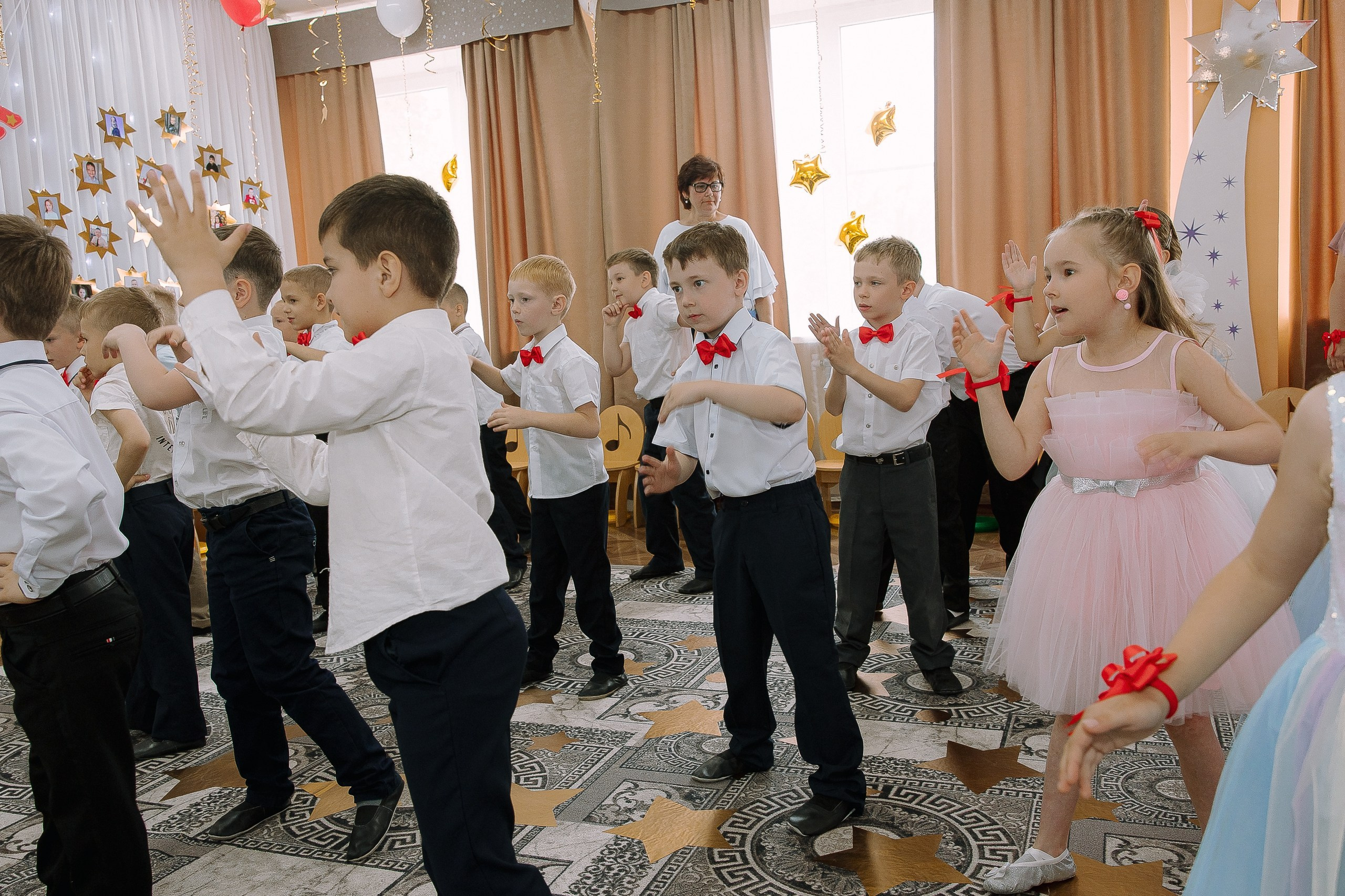 Выпускной в ДС 26. Выпускные альбомы Натальи Бутко: Новороссийск, Анапа, Геленджик