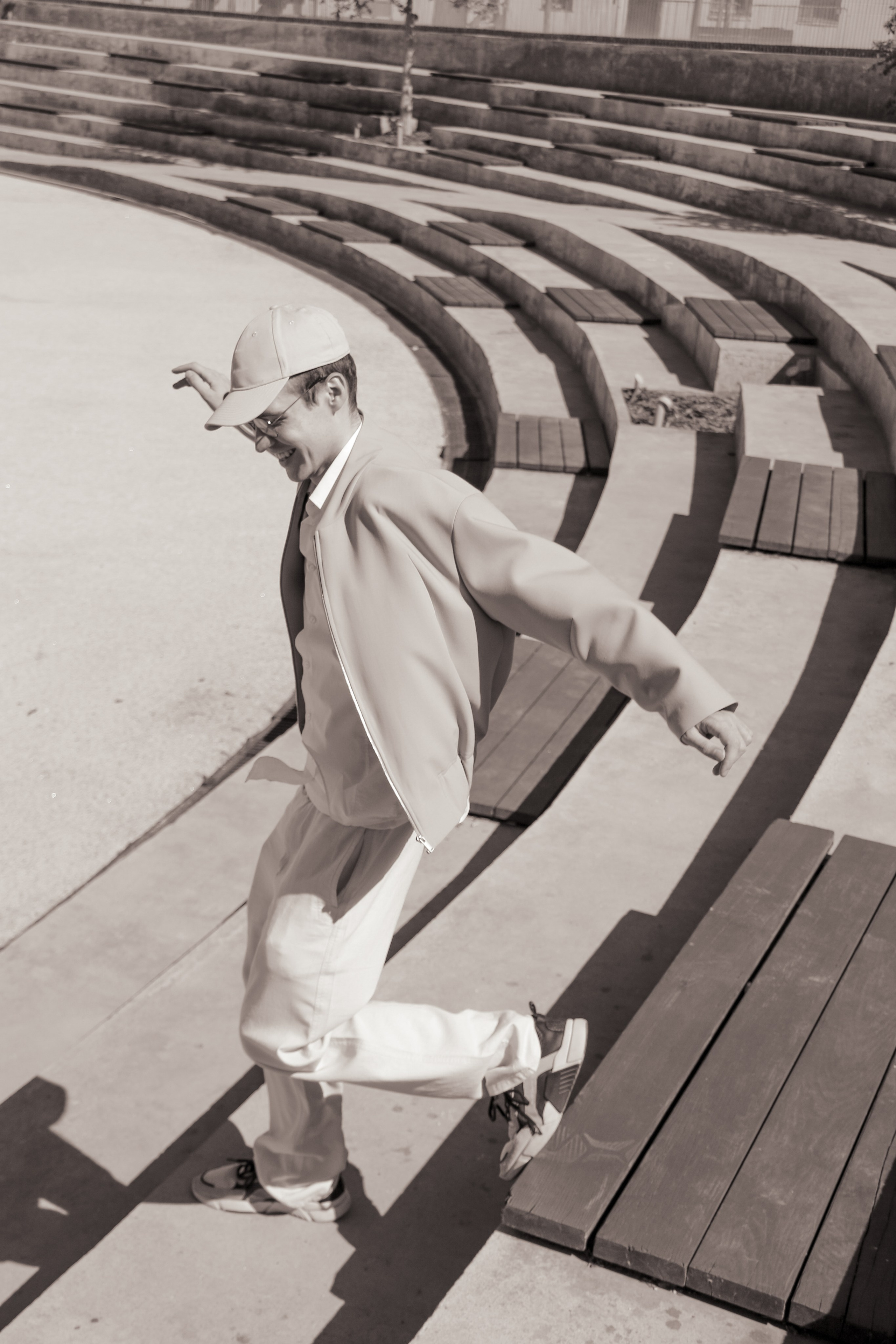 LOCAL. Любовь Моргасова [LU SPRING]: Фотограф и куратор