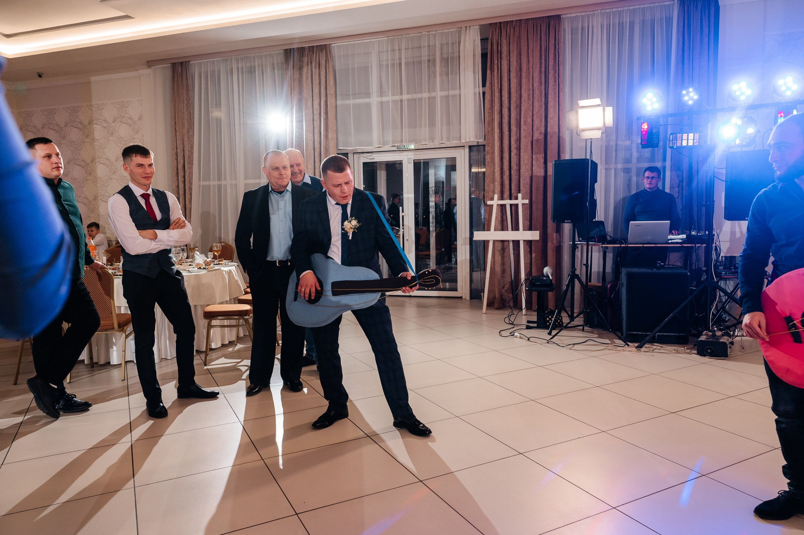 Сергей и Елизавета. Полный день. Фотограф Екатерина Бочарникова