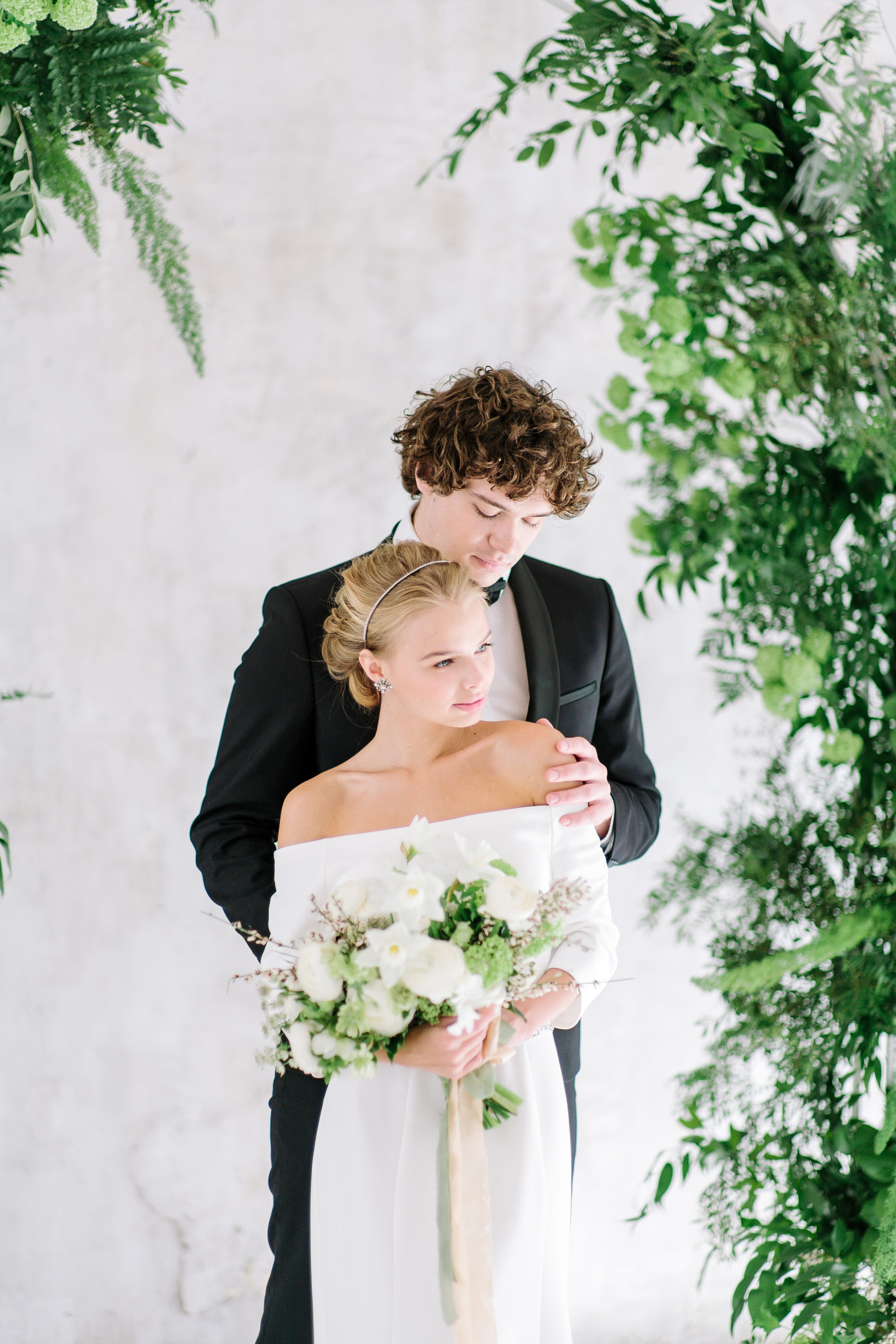 Камерная свадьба в лофте, Москва, утро невесты, свадебный фотограф