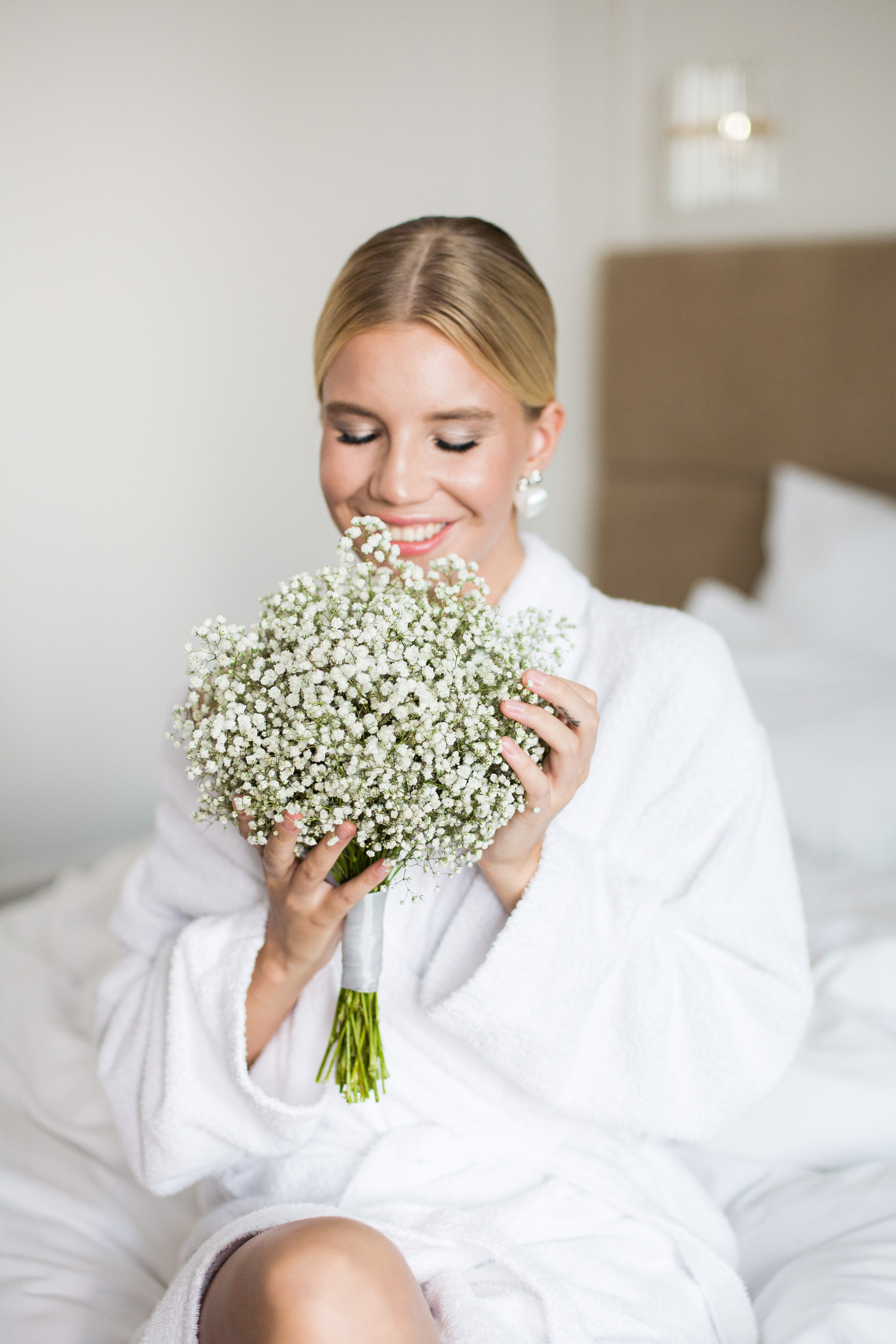 Свадебные сборы в Люмьер Бутик-Отель, свадебный фотограф в Москве