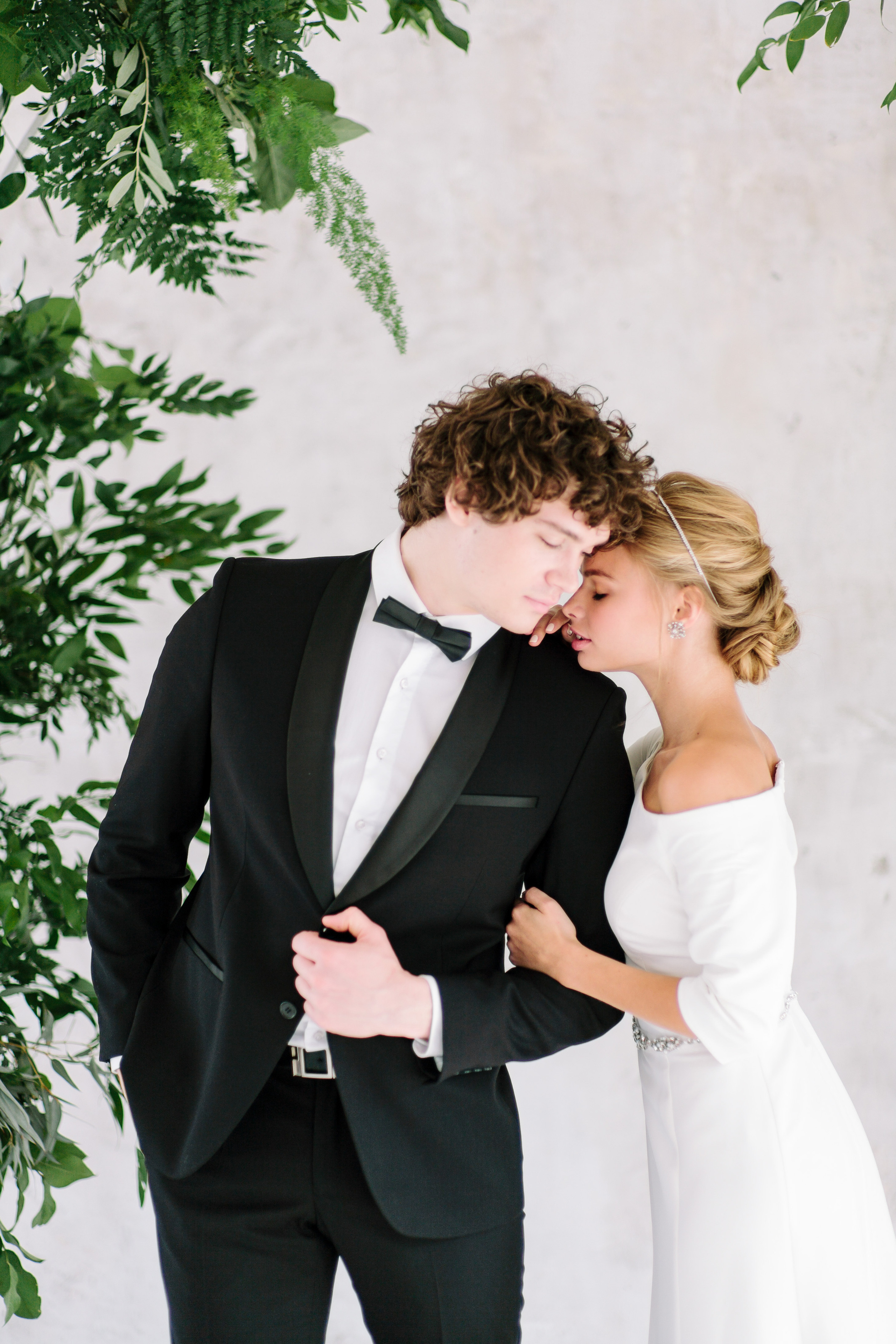 Камерная свадьба в лофте, Москва, утро невесты, свадебный фотограф