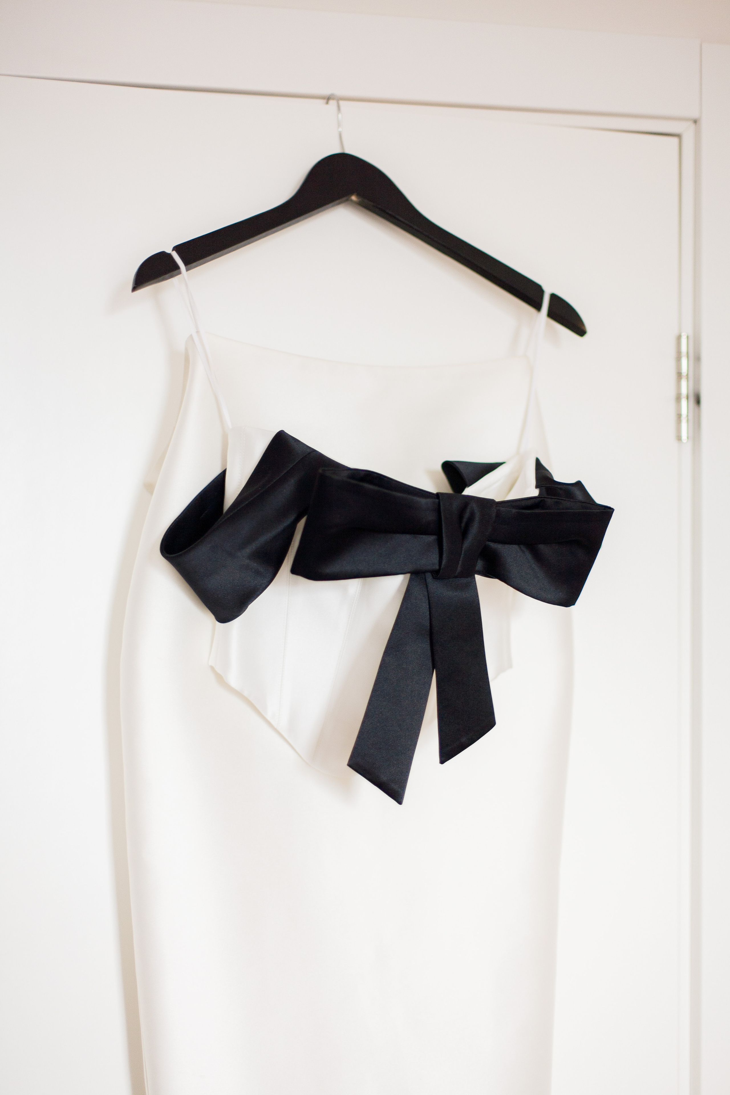 Свадебные сборы в Люмьер Бутик-Отель, свадебный фотограф в Москве