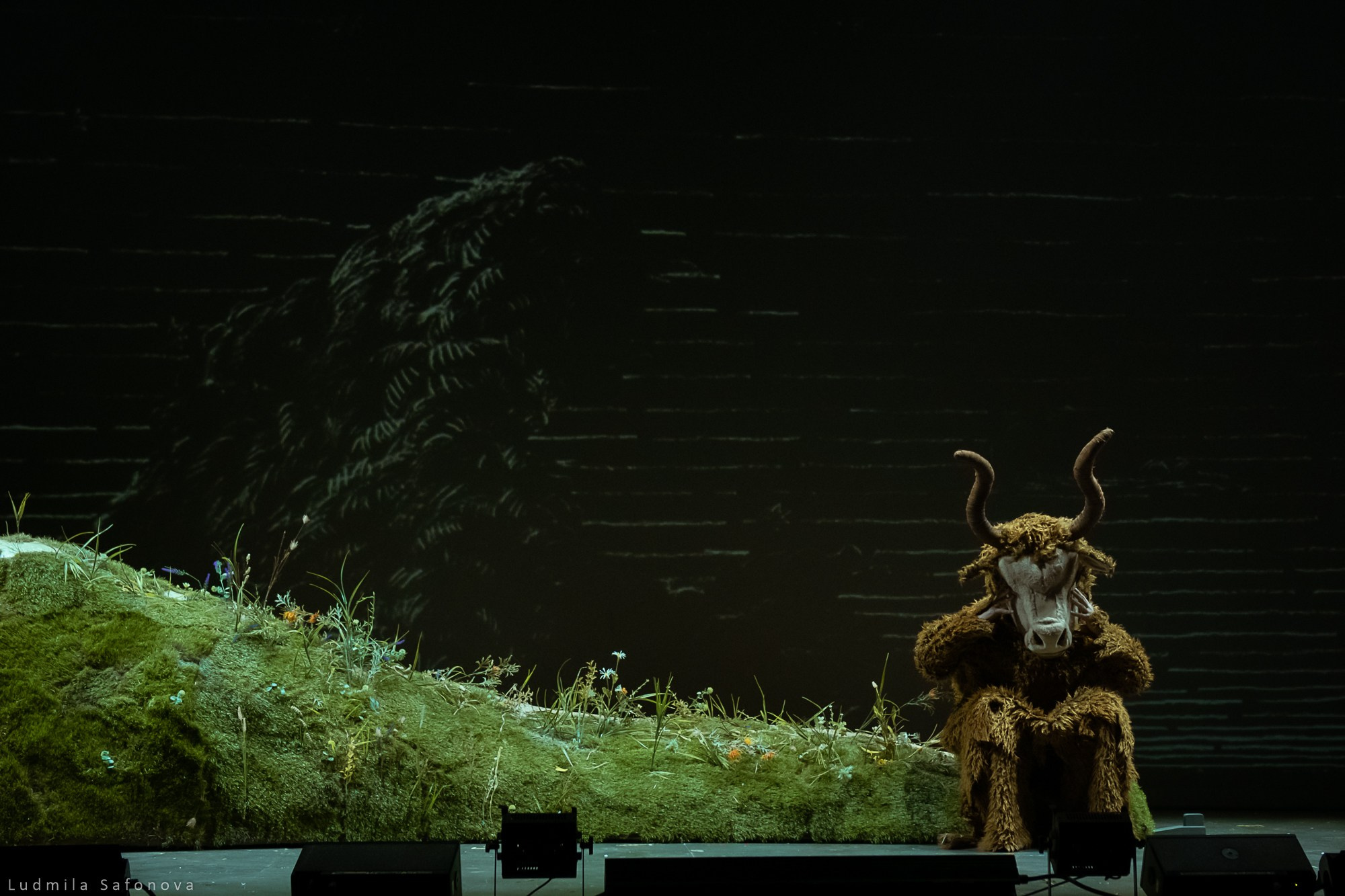 Весёлые ребята, театр на Таганке. Lucytheatre