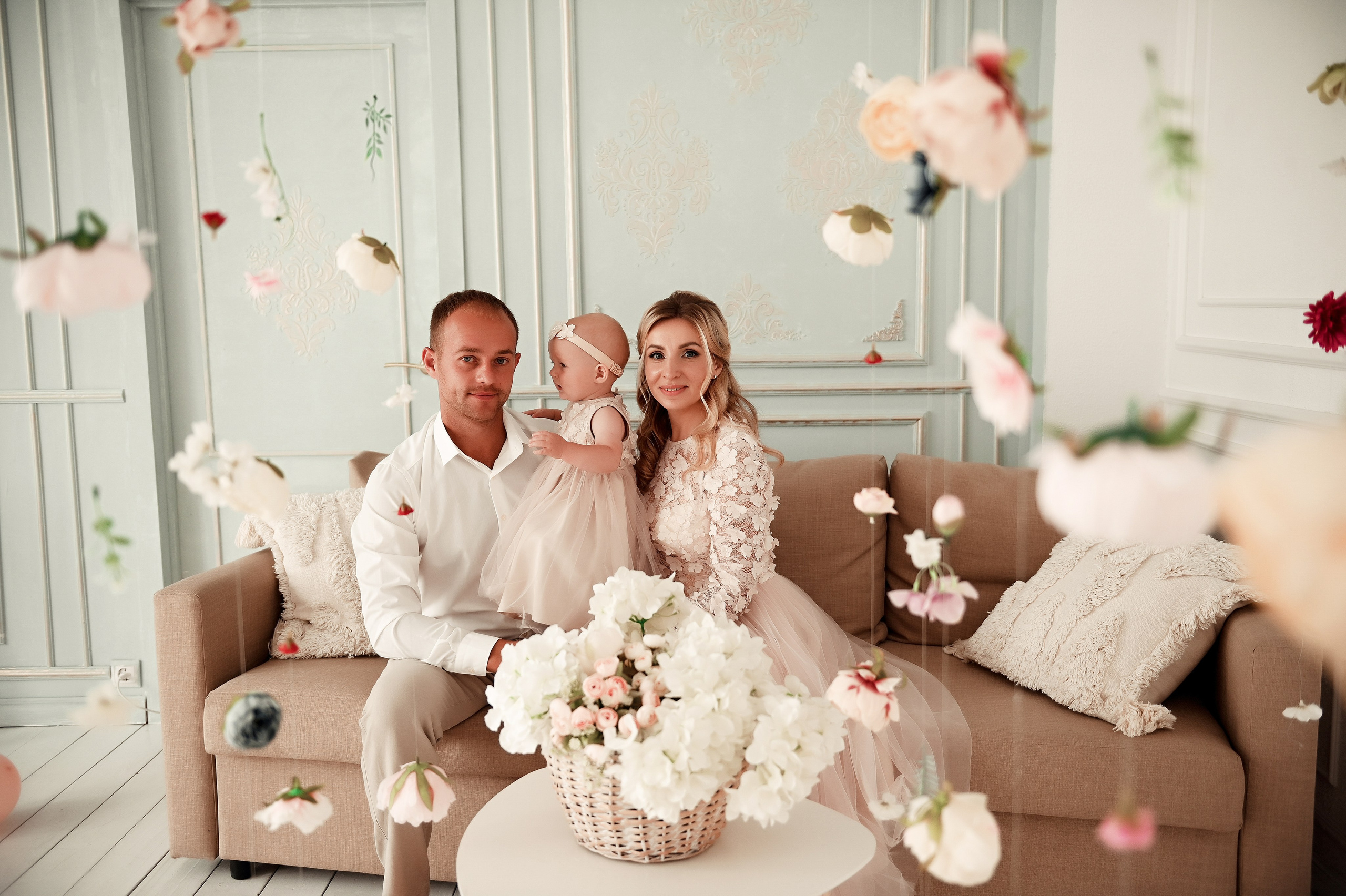 Семейная на 1 годик. Свадебный, семейный, детский, контент фотограф в Омске Максим Ильин
