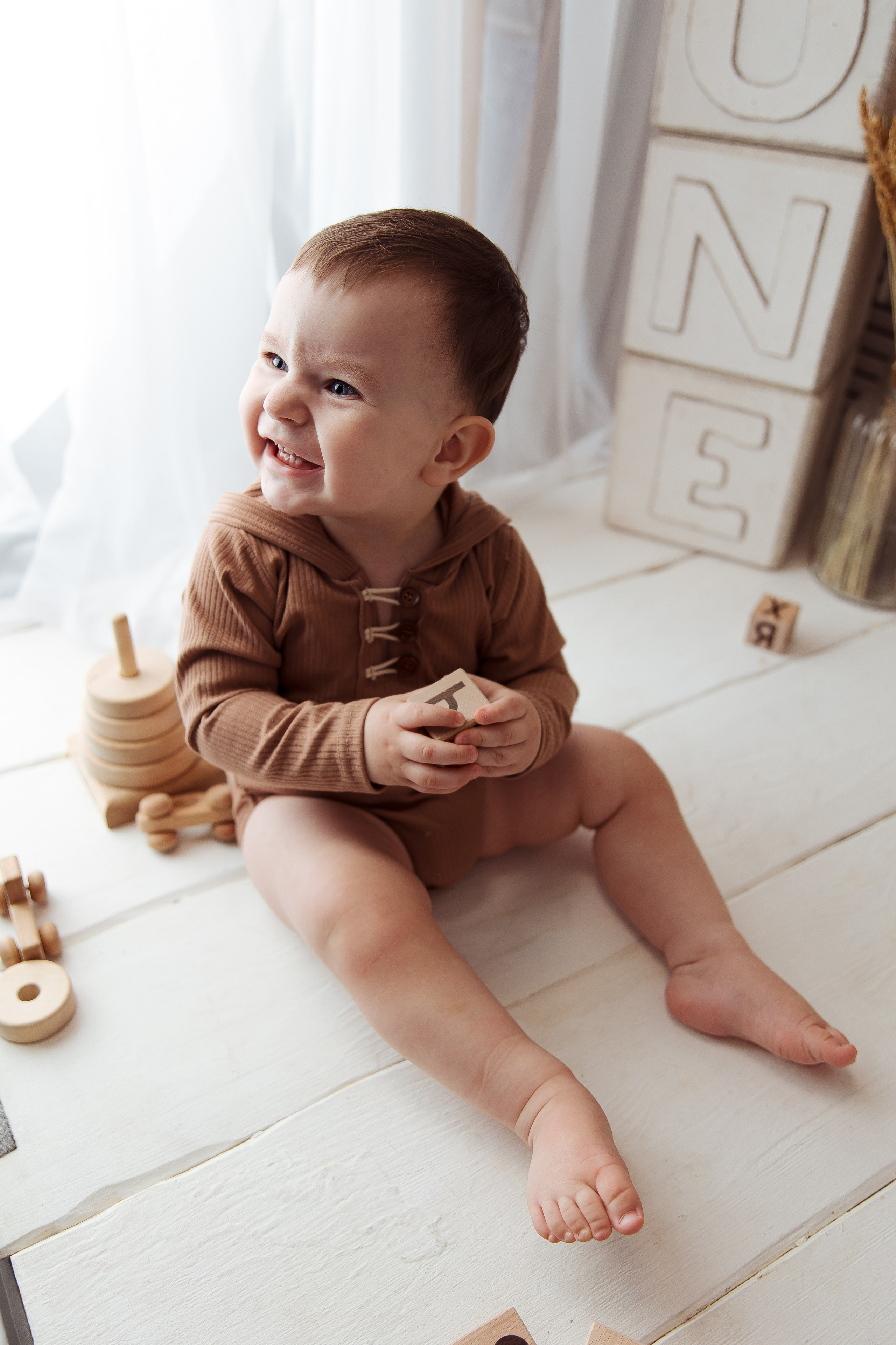 Тематические образы. Детский фотограф новорожденных Москва. годики под ключ. своя студия