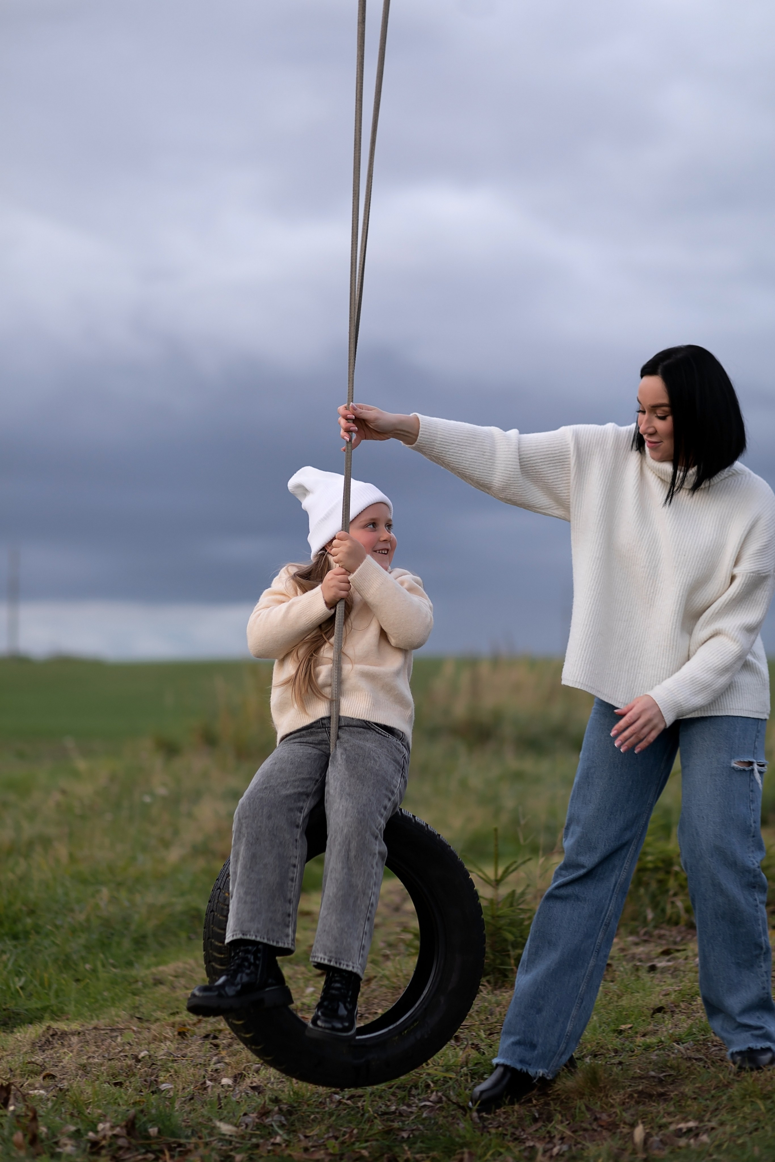 Карина и Алиса. Главная