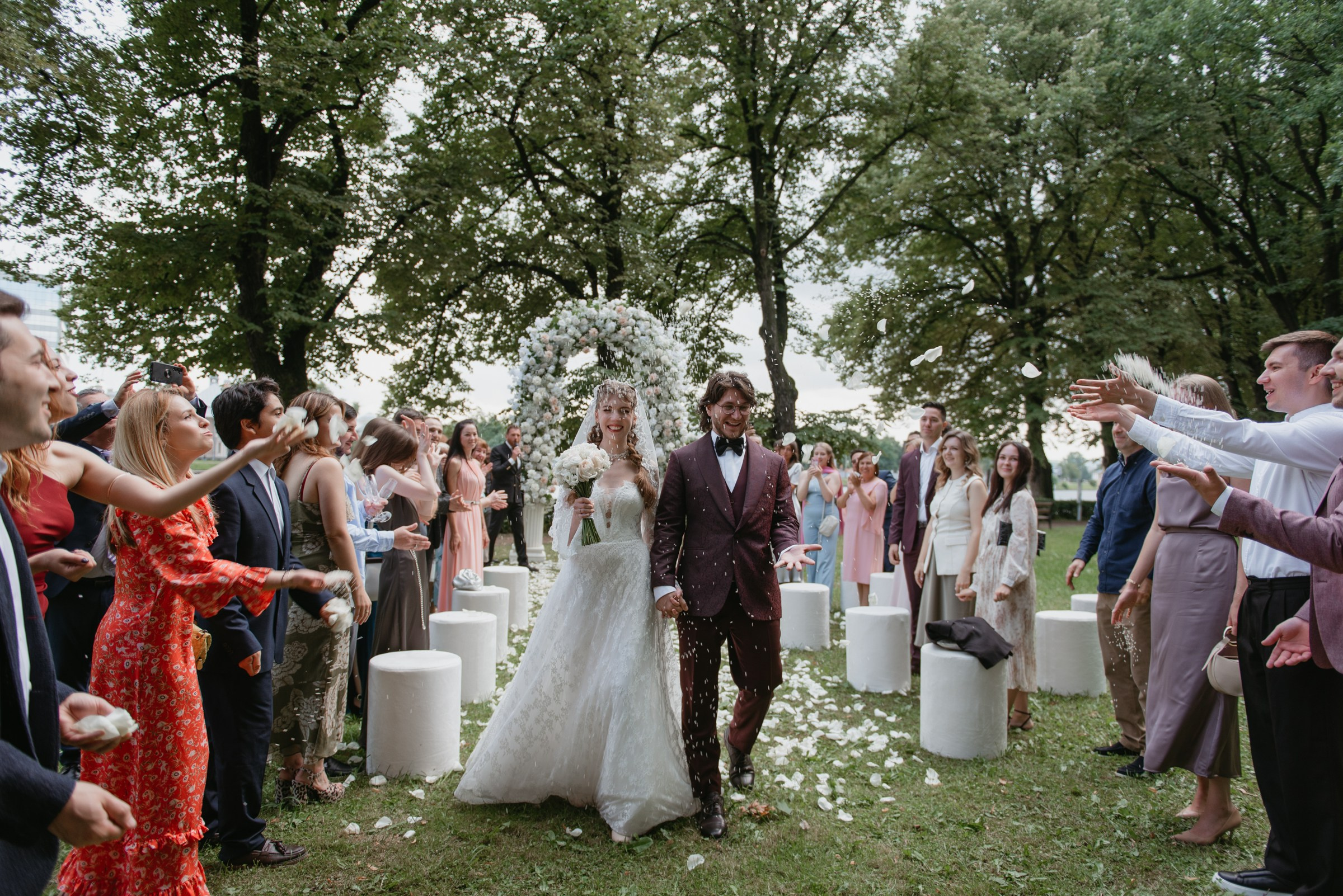 выездная регистрация в резиденции К2