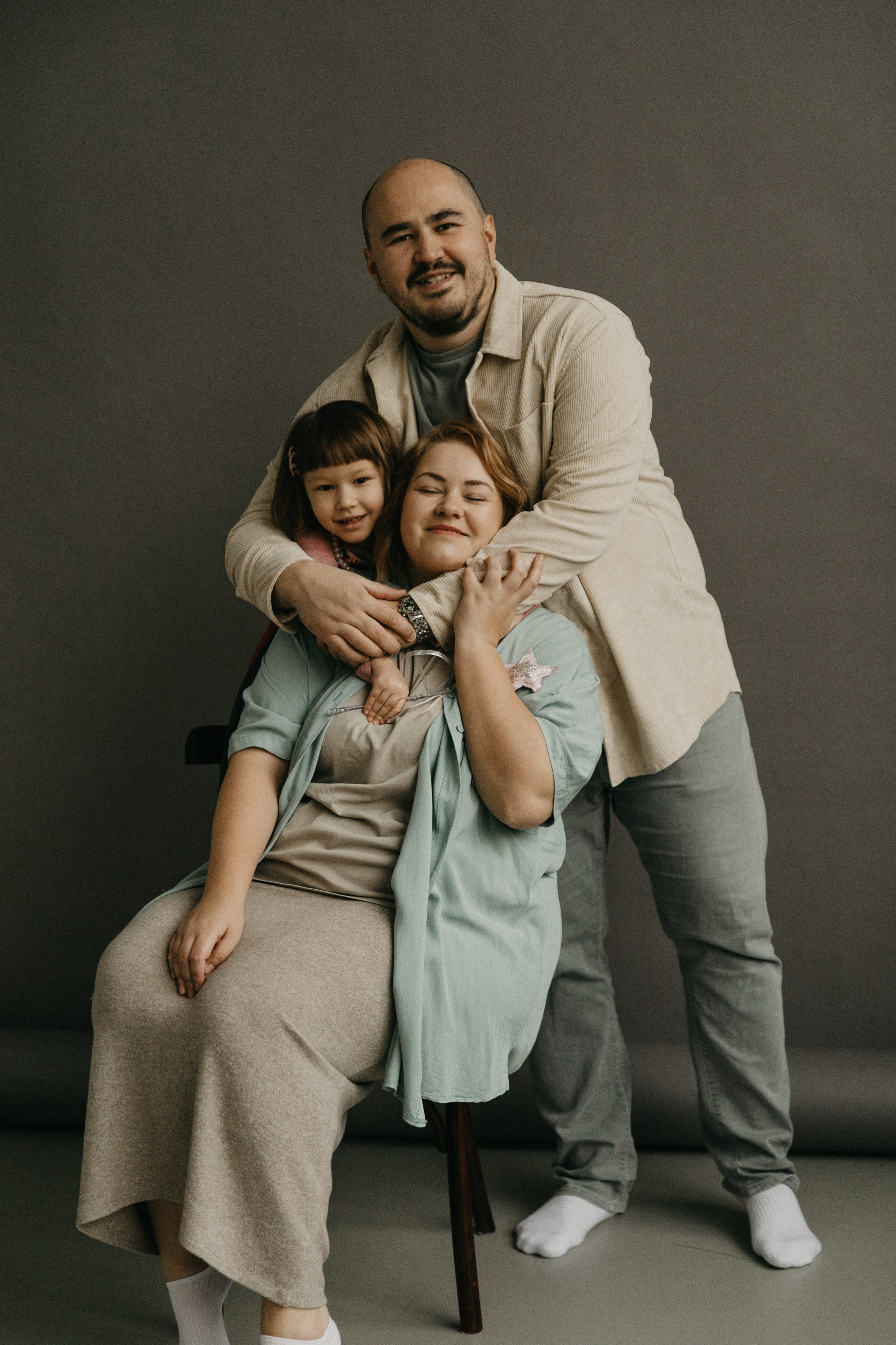 Мика, Саша, Сара. Главная