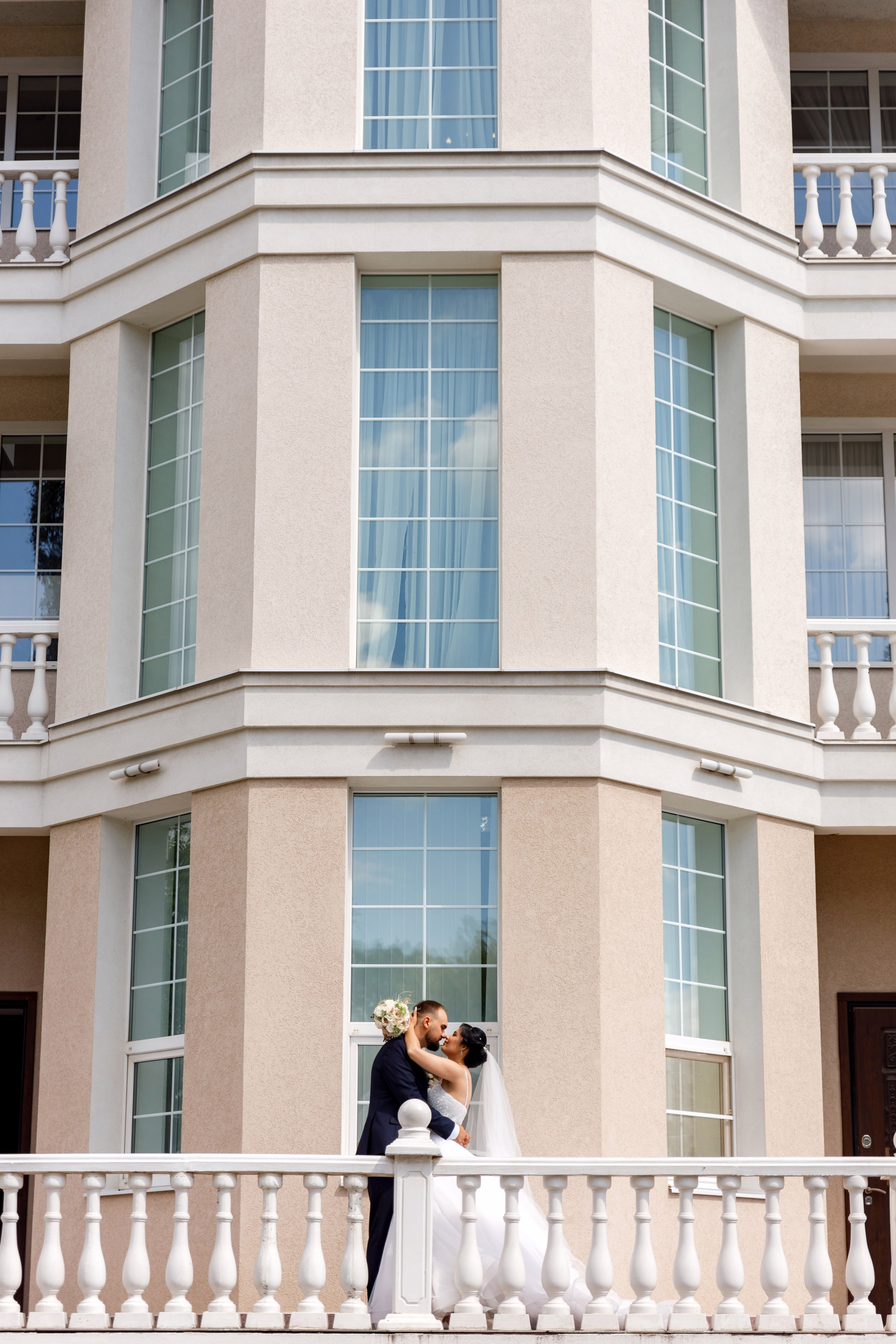 Евгений и София. Дорогой друг! Приветствую тебя на моем сайте!