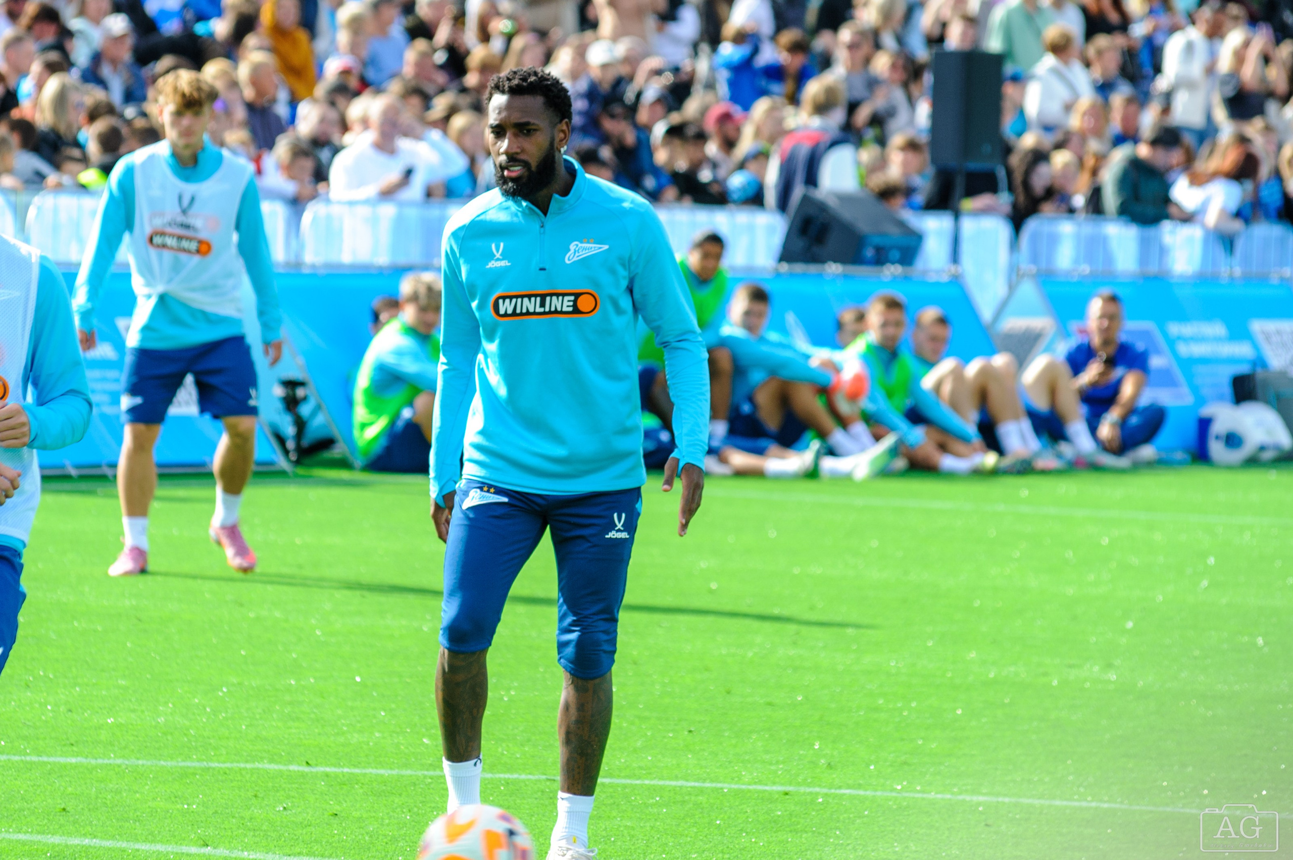 Открытая тренировка ФК «Зенит». Алексей Горчаков. Фотограф на ваш праздник