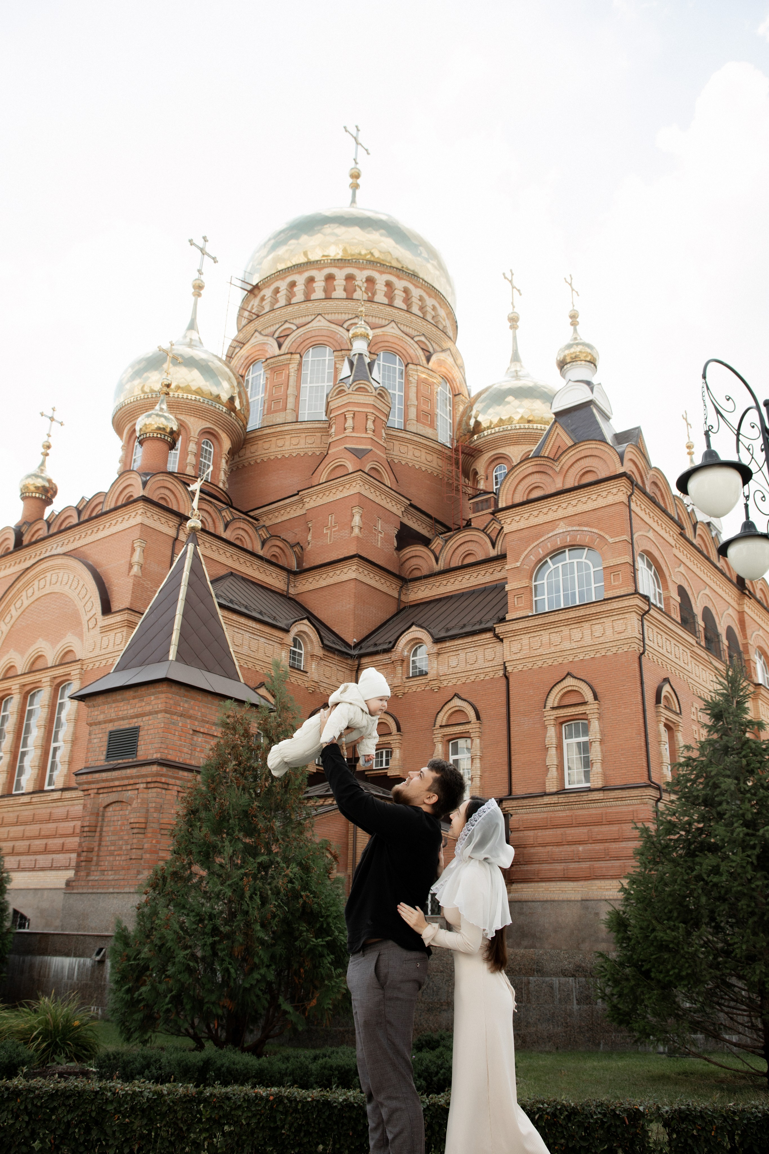 Крещение Константина Собор Казанской иконы Божией Матери (возле ТЦ Север). Фотограф новорожденных Оренбург Оксана Трофимова