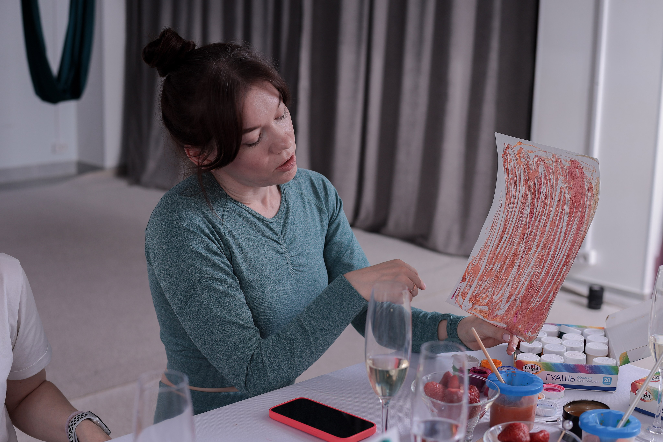 Арт-терапия + аэройога. Фотограф Надршина Лилия