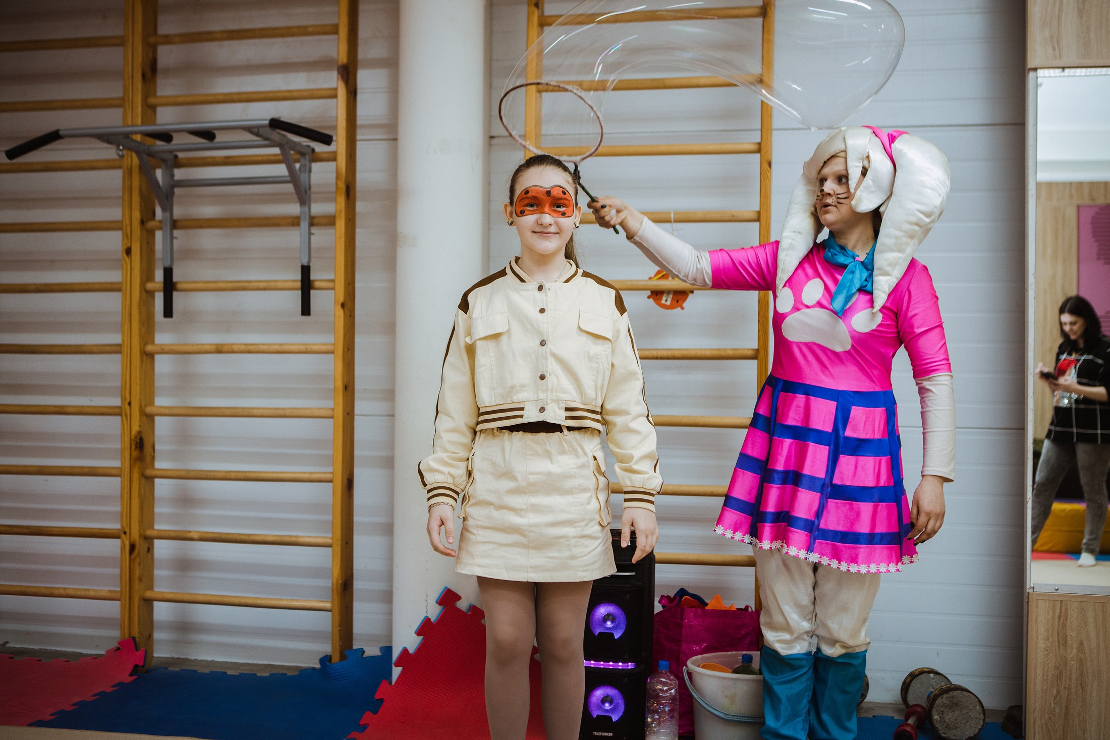 Ника, 5 лет. Батутлет, Волжский. Фотографы в городе Волгограде — Людмила Агеева и Алексей Околелов