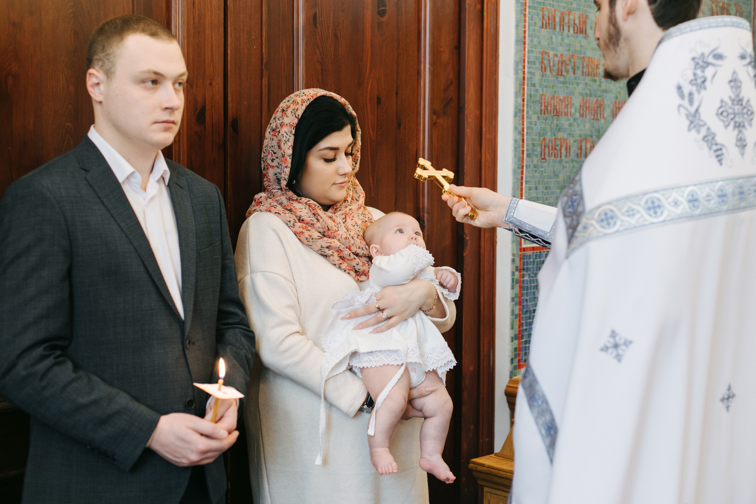 Крещение Храм Спаса Нерукотворного Образа г. Всеволожск. Фотограф на крещение в Санкт Петербурге