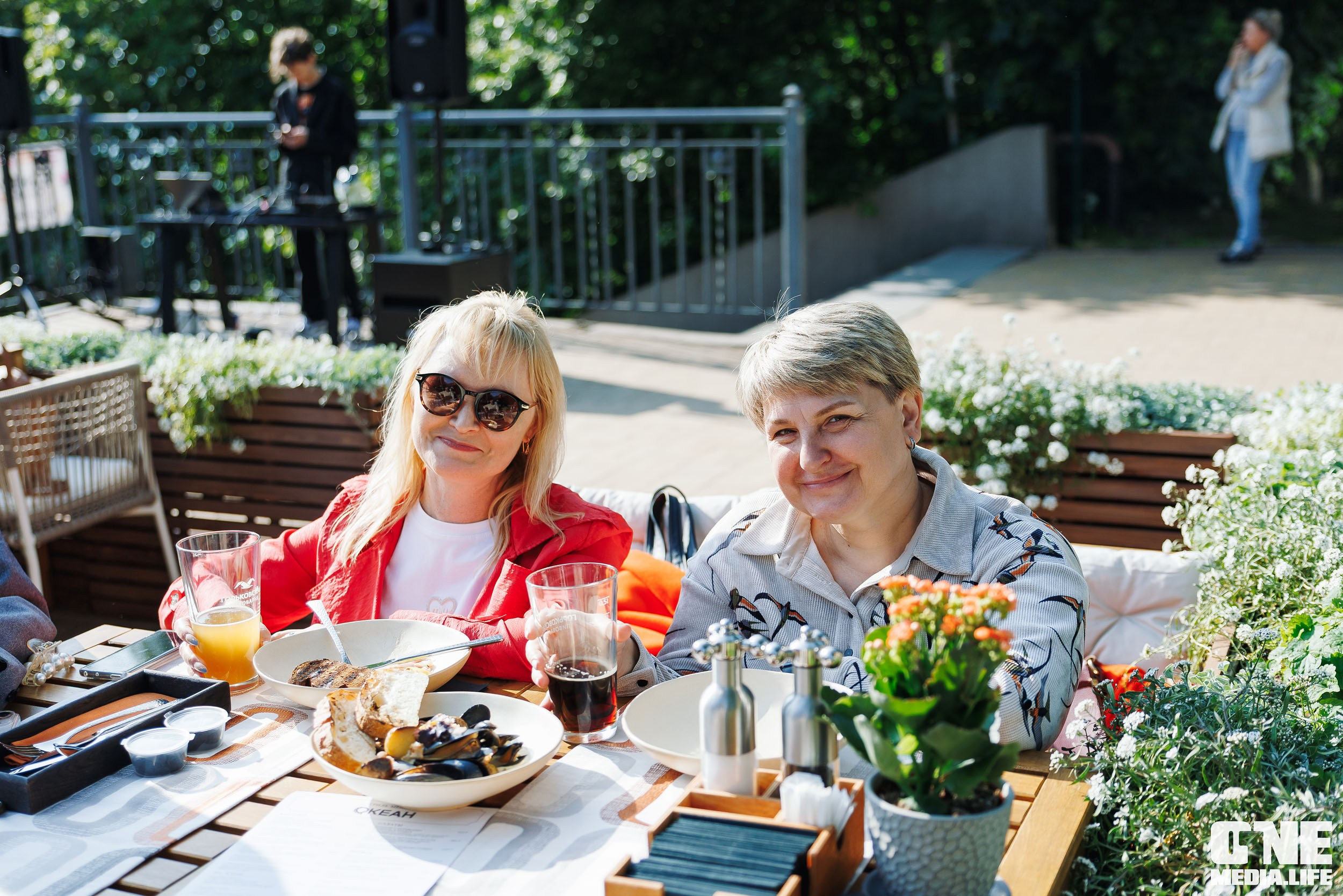 Фоторепортаж из ресторана Океан в Светлогорске. One Media Life: фоторепортажи, фотоотчеты с мероприятий и заведений