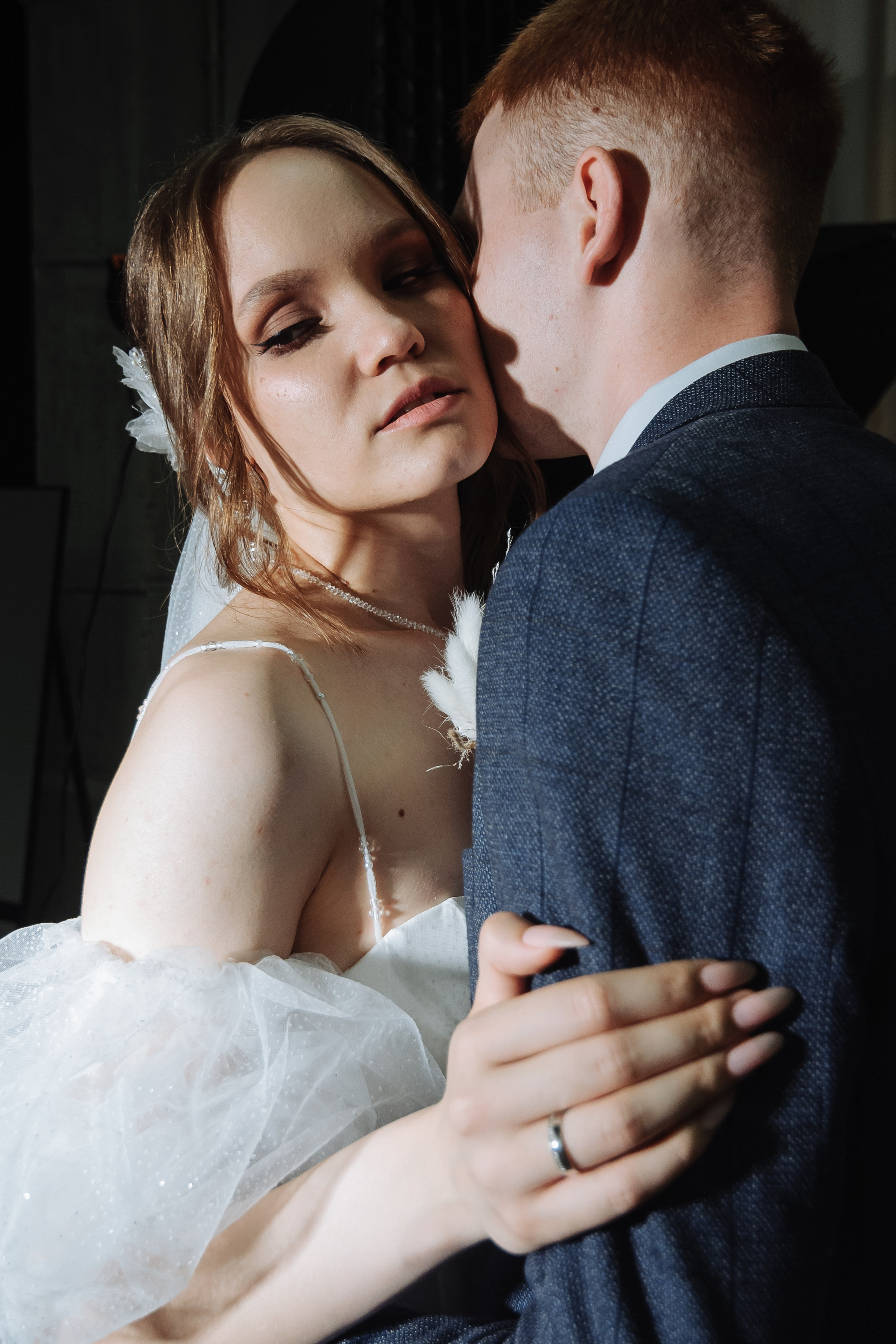 Свадебная съёмка для Ирины и Николая. Сборы в отеле. Свадебный и семейный фотограф г. Ярославль Савинская Анастасия