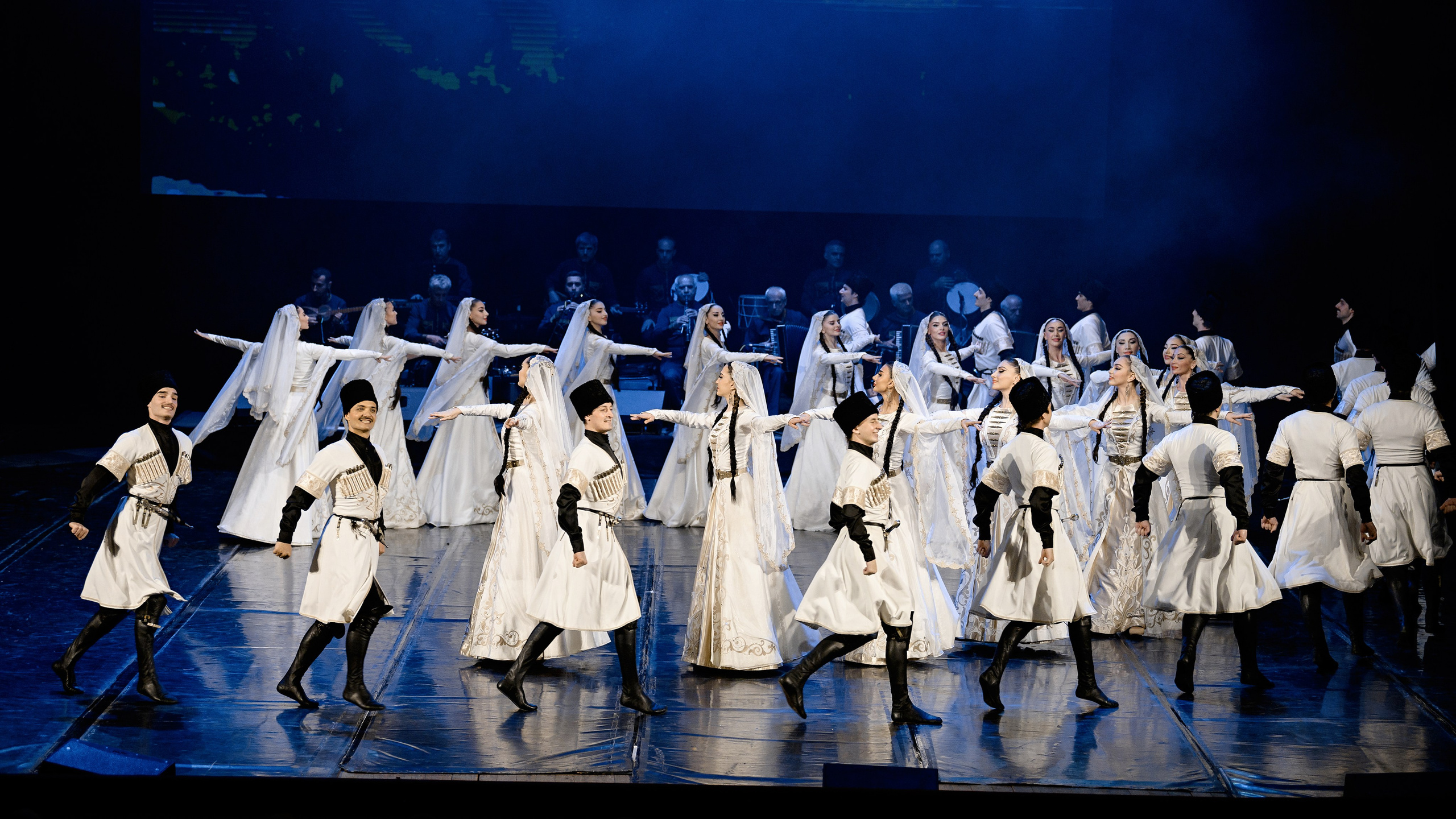 Ансамбль «Лезгинка» концерт в Махачкале. РЕПОРТАЖНЫЙ И БИЗНЕС ФОТОГРАФ В МОСКВЕ, ЕГОР НИКОЛАЕВ