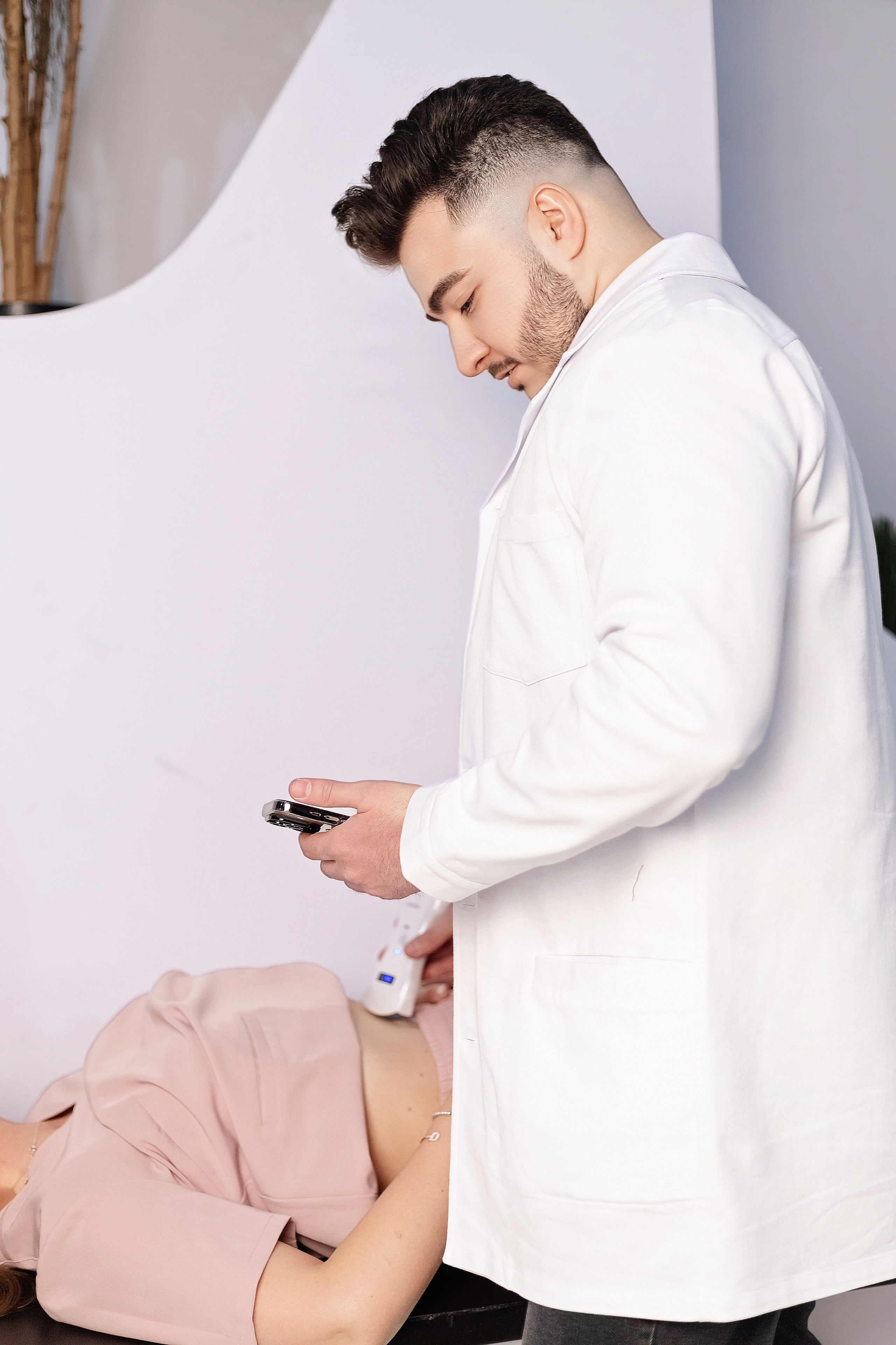 Грант Григорян, пластический хирург. Фотограф в Москве Ксения Мокрушина | Brand & Women photographer