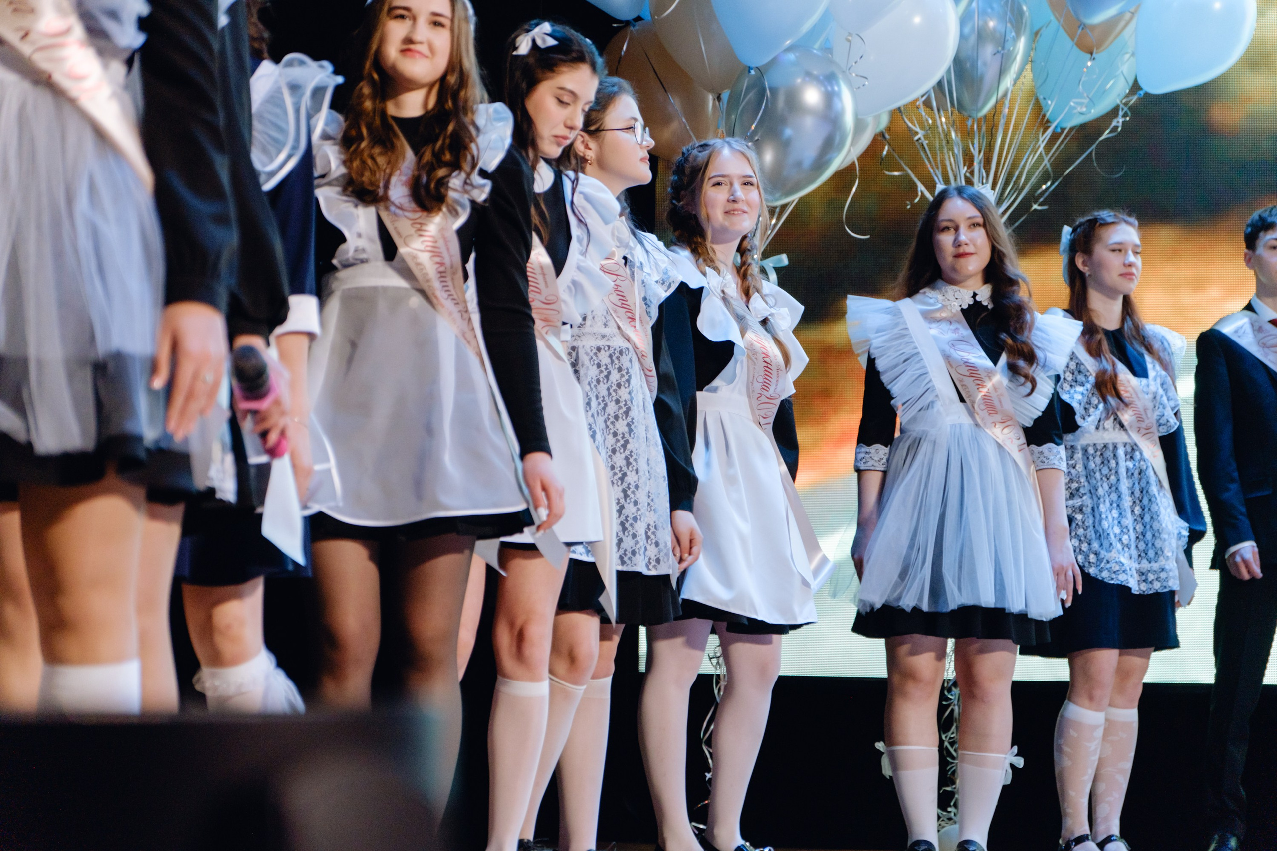 Последний звонок 11 класс. Фотограф Софья Володкина