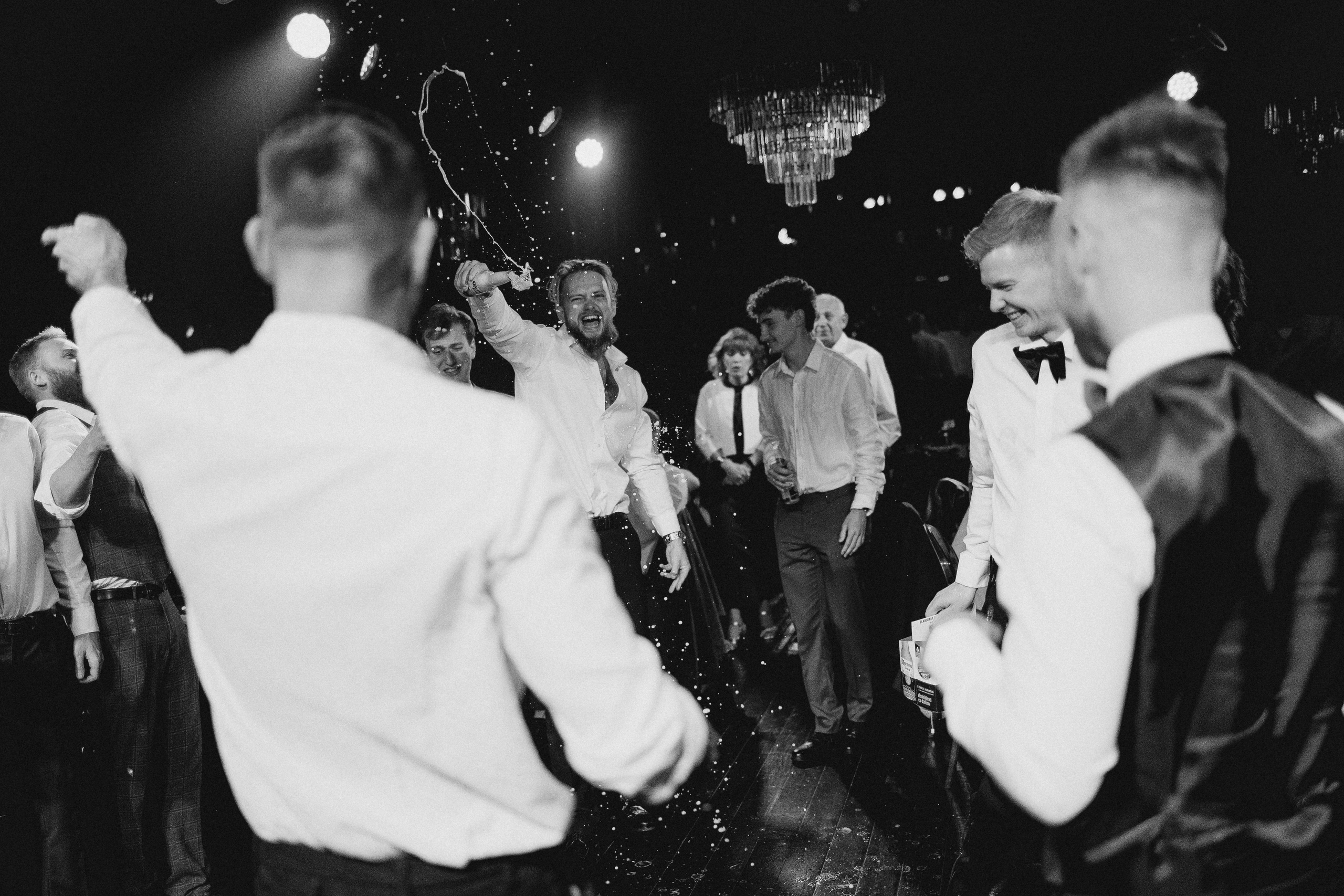 Sí!. Свадебный фотограф в Москве | Профессиональный фотограф | Выгодные цены на услуги