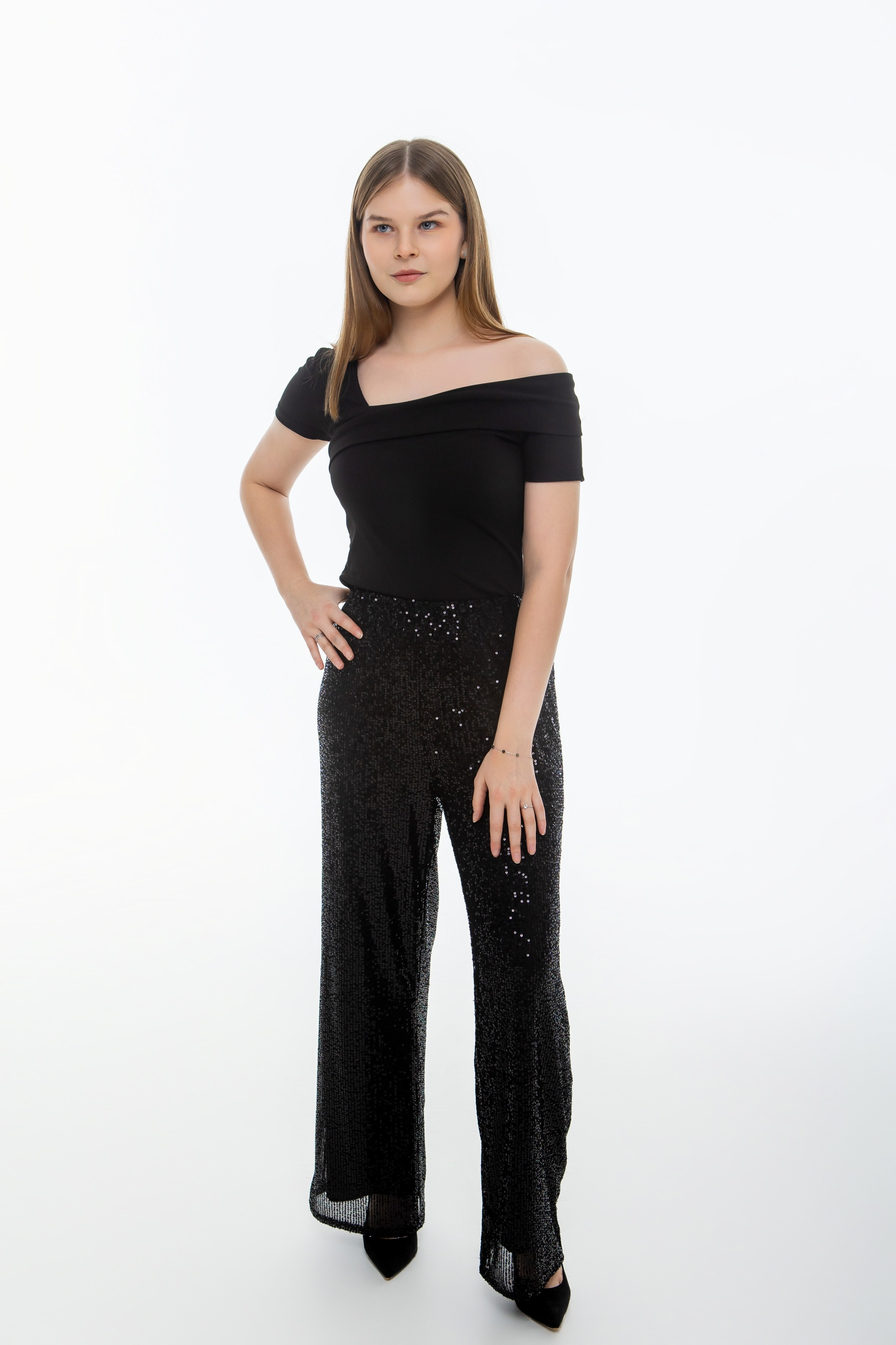 Студия Гимназия 12 11 А 2024 г. Свадебный и портретный Фотограф в Липецке Дмитрий Котюков