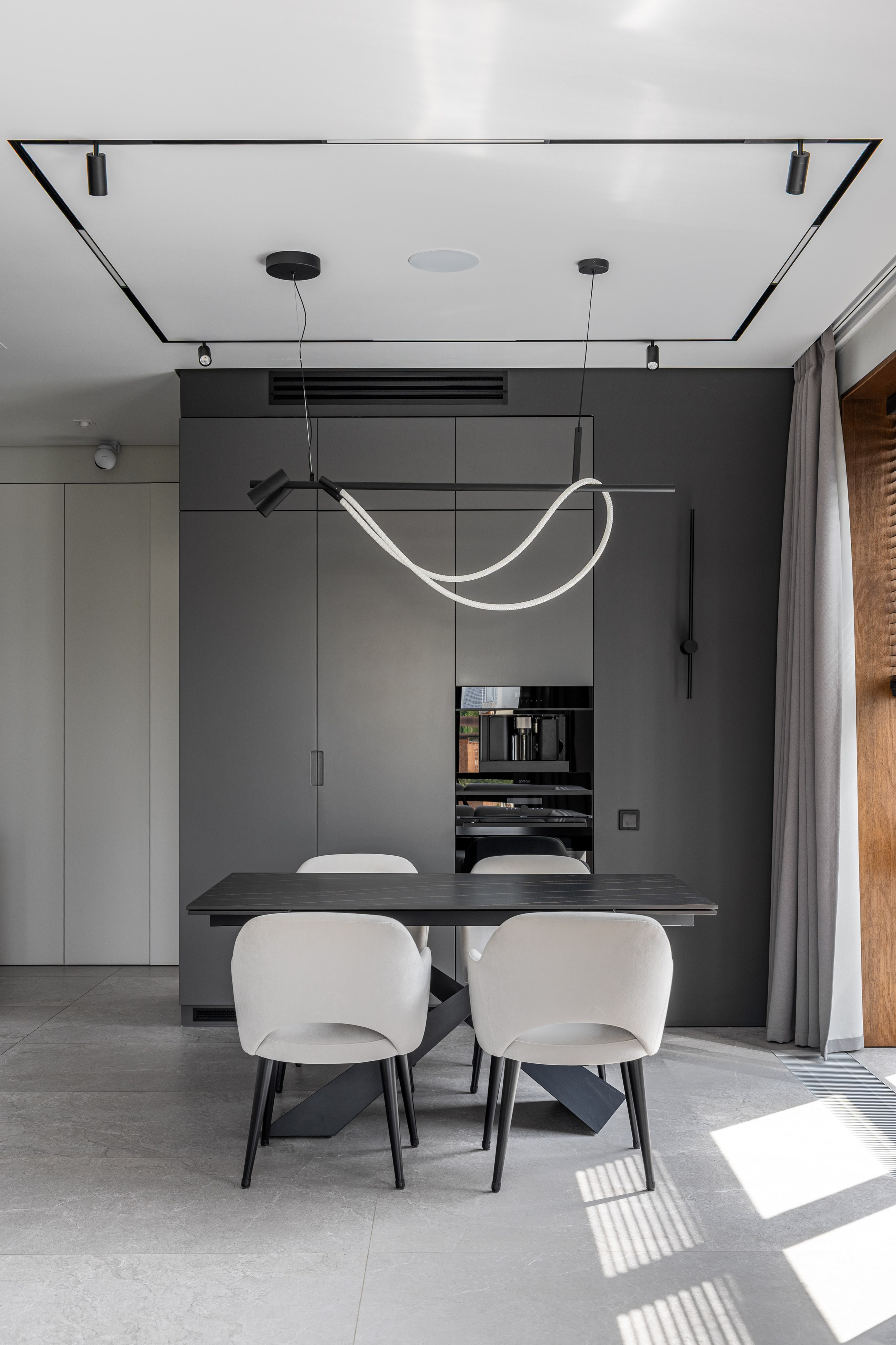 Дизайнерская семейная квартира с панорамными окнами. Veselinskiy| Интерьерный фотограф | Москва