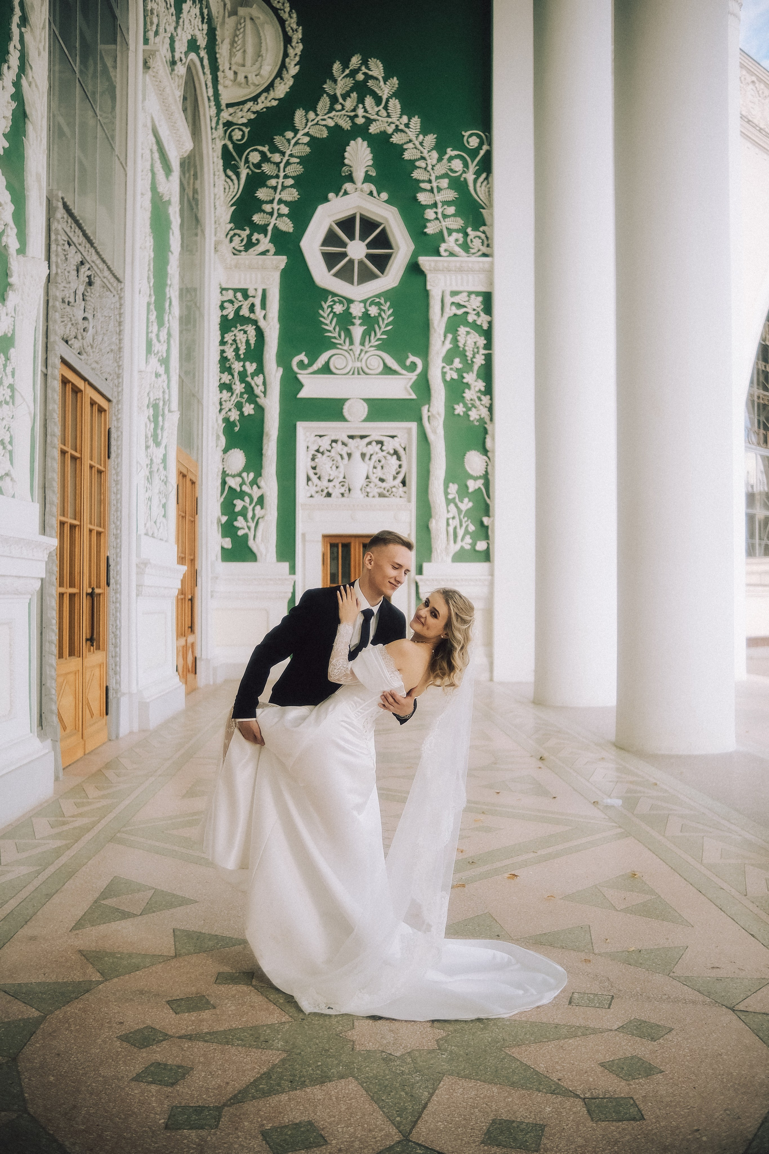 Полина & Илья. МСК ЗАГС ВДНХ. Phdkvmr.ru