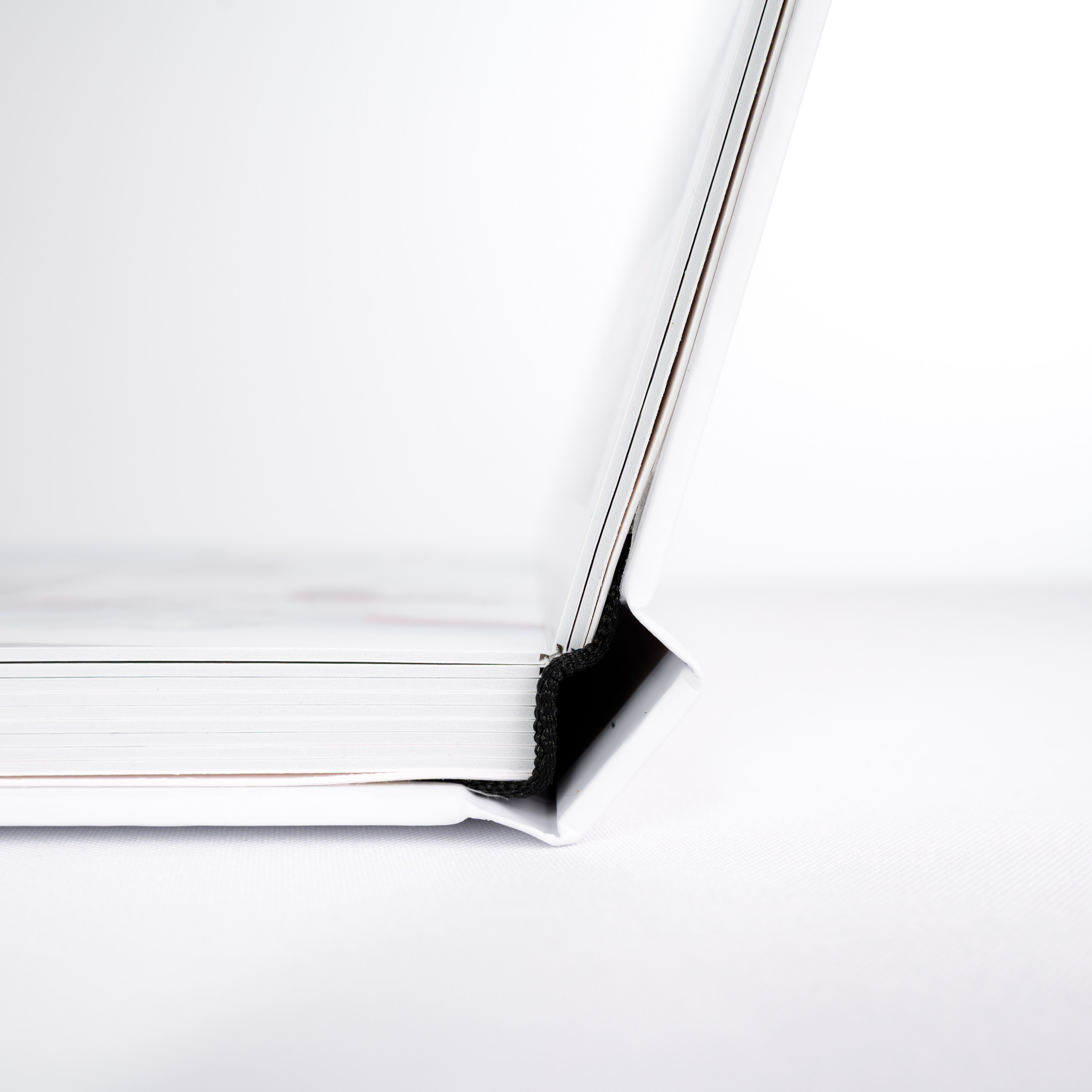 Предметная фотосессия альбомов. Фотограф/видеограф Богдан Голованов