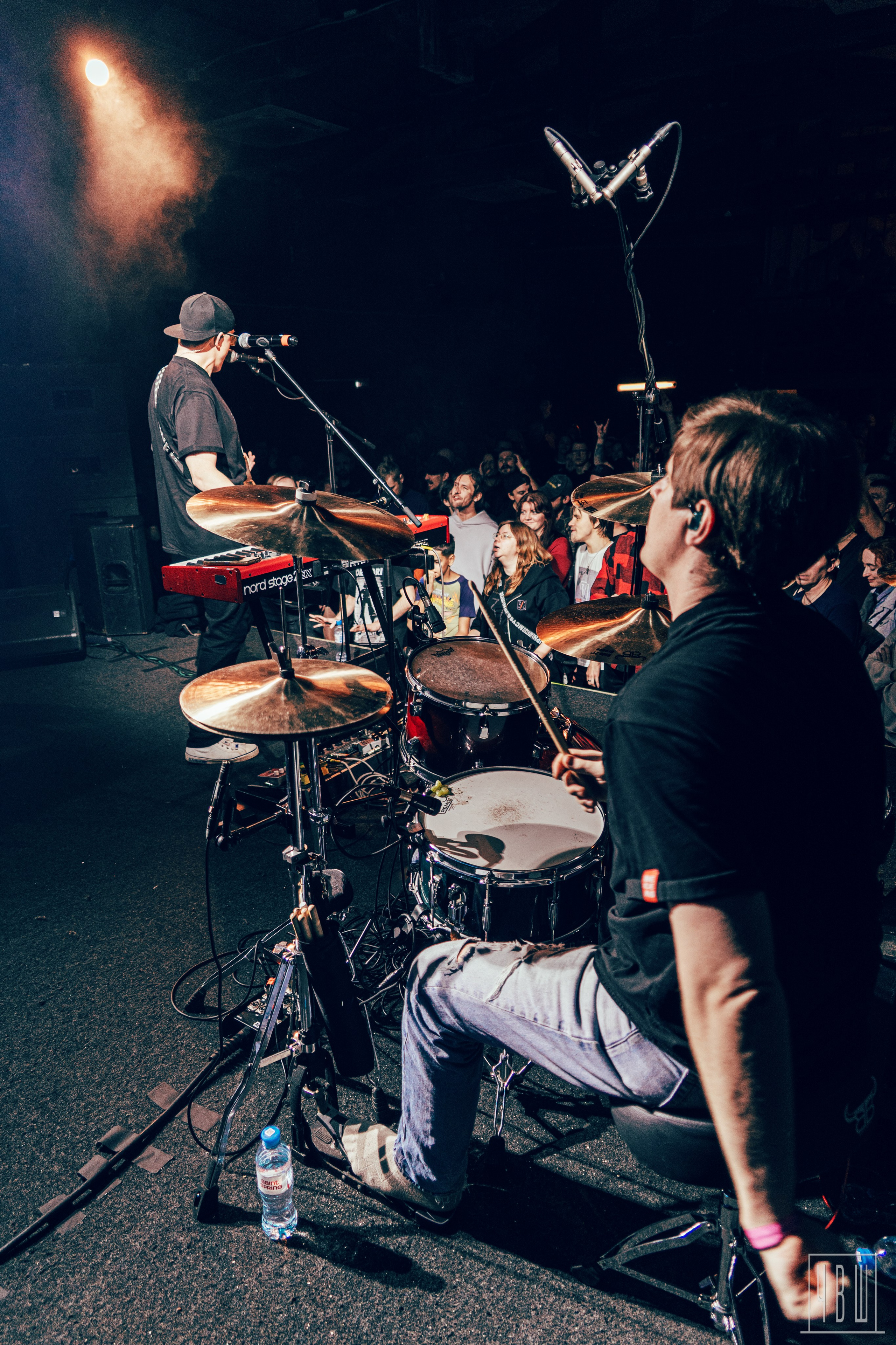 Три Вторых, 09.11.2025, Сердце. Человек в Шляпе