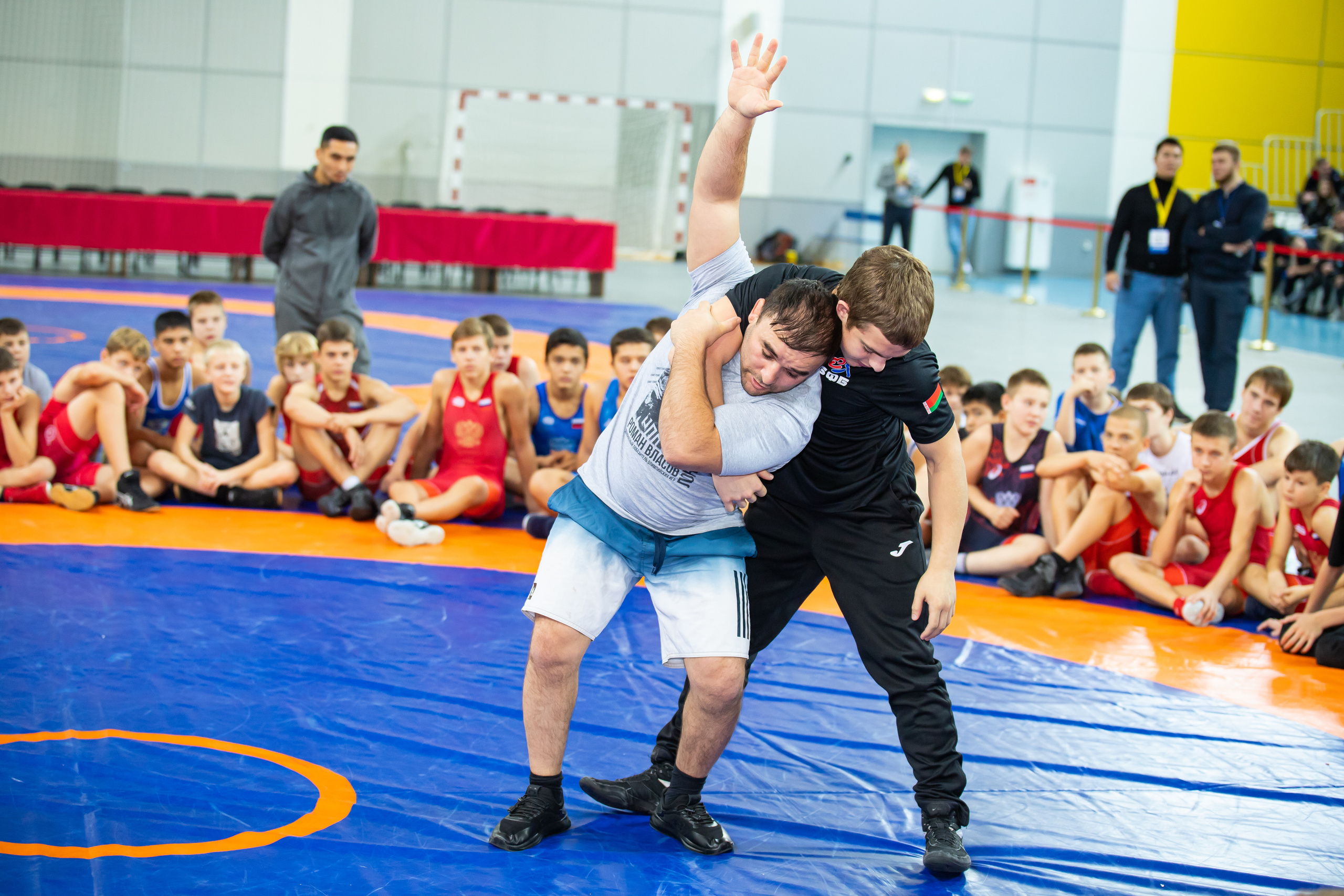 Мастер класс звёзд спортивной борьбы. Фотограф Александр Поздняков  Новосибирск