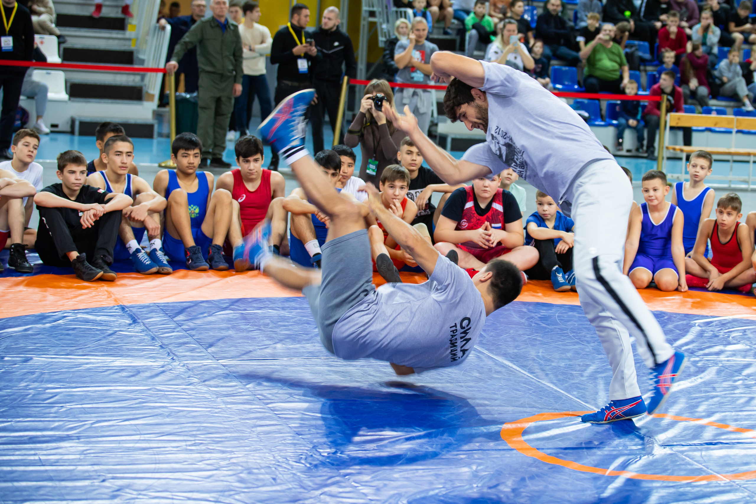 Мастер класс звёзд спортивной борьбы. Фотограф Александр Поздняков  Новосибирск