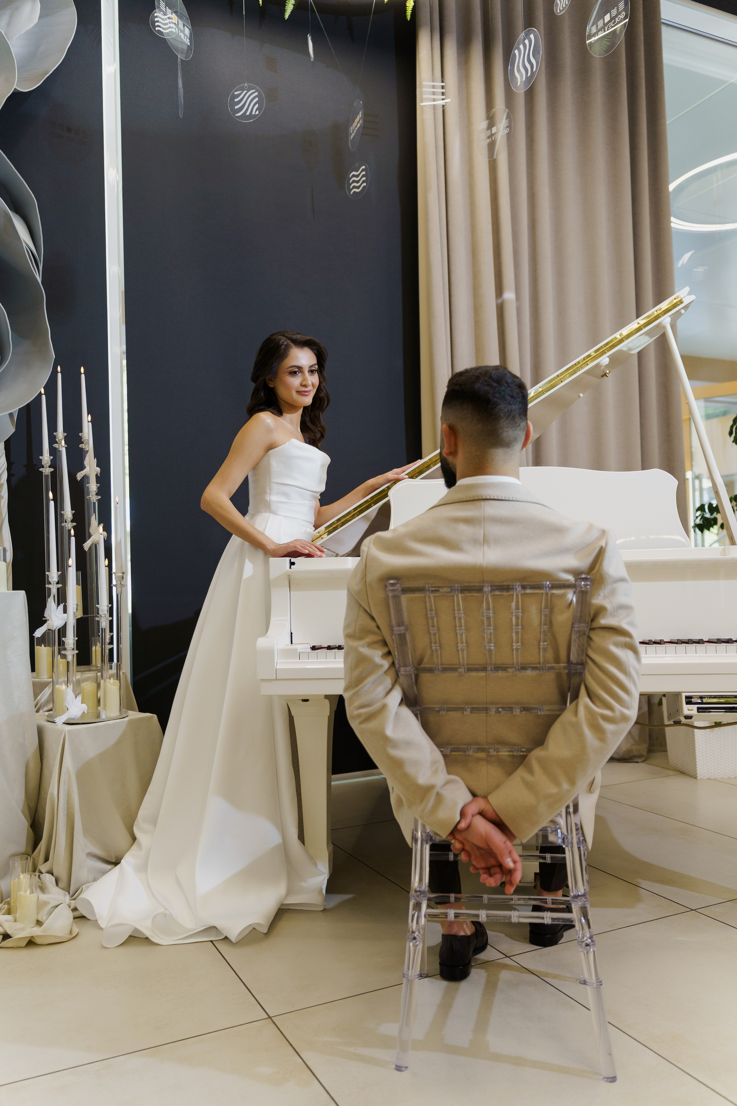 Красивое обручение на берегу чёрного моря в Лермонтово от ТВИНС СТУДИО. ТВИНС СТУДИО — лучшие свадебные фотографы и видеографы в Краснодаре