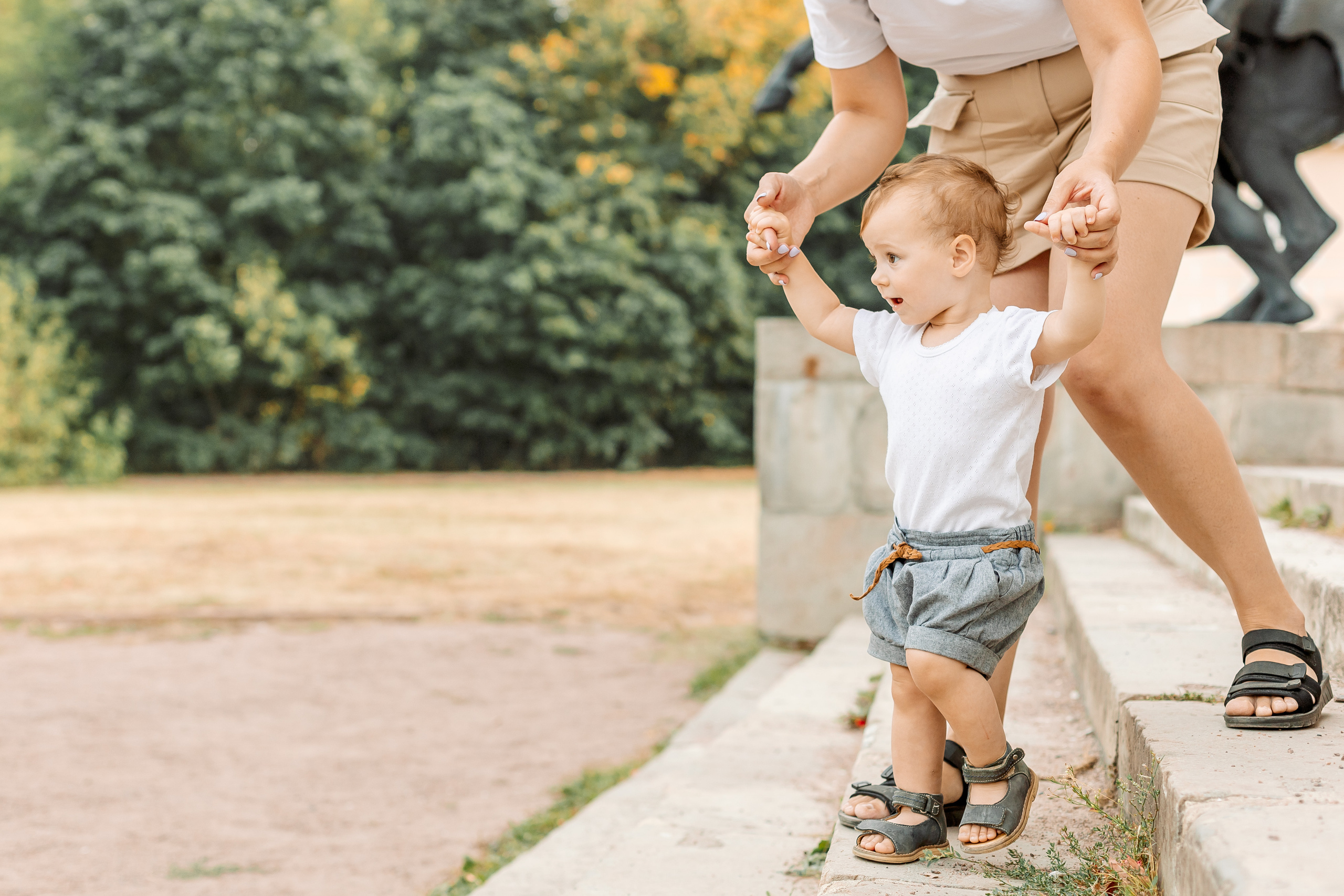 Мама и дочка в парке Кузьминки. Семейный Фотограф в Москве Евгения Симоненко