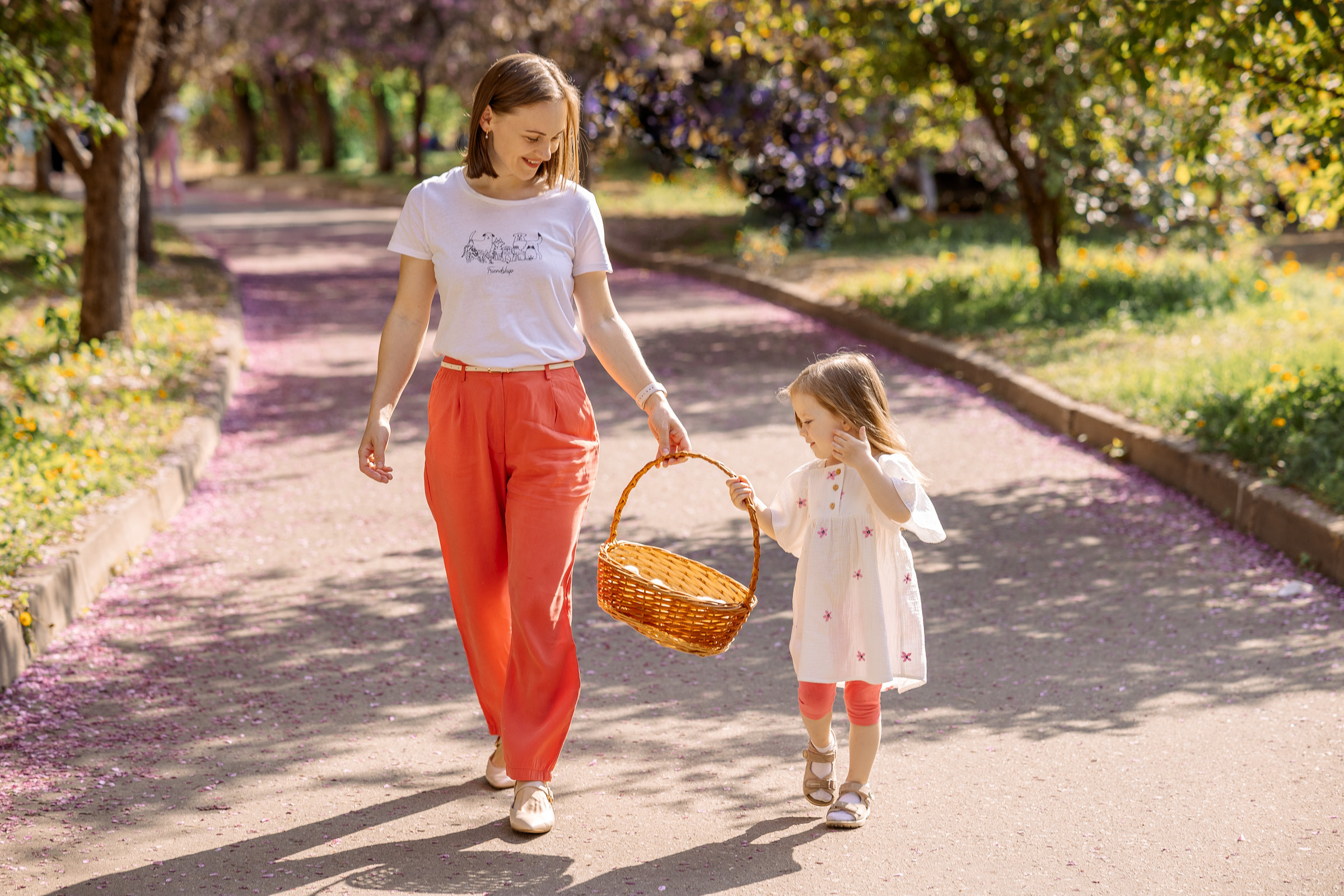 Фотосессия с цыплятами в Екатерининском парке. Семейный Фотограф в Москве Евгения Симоненко