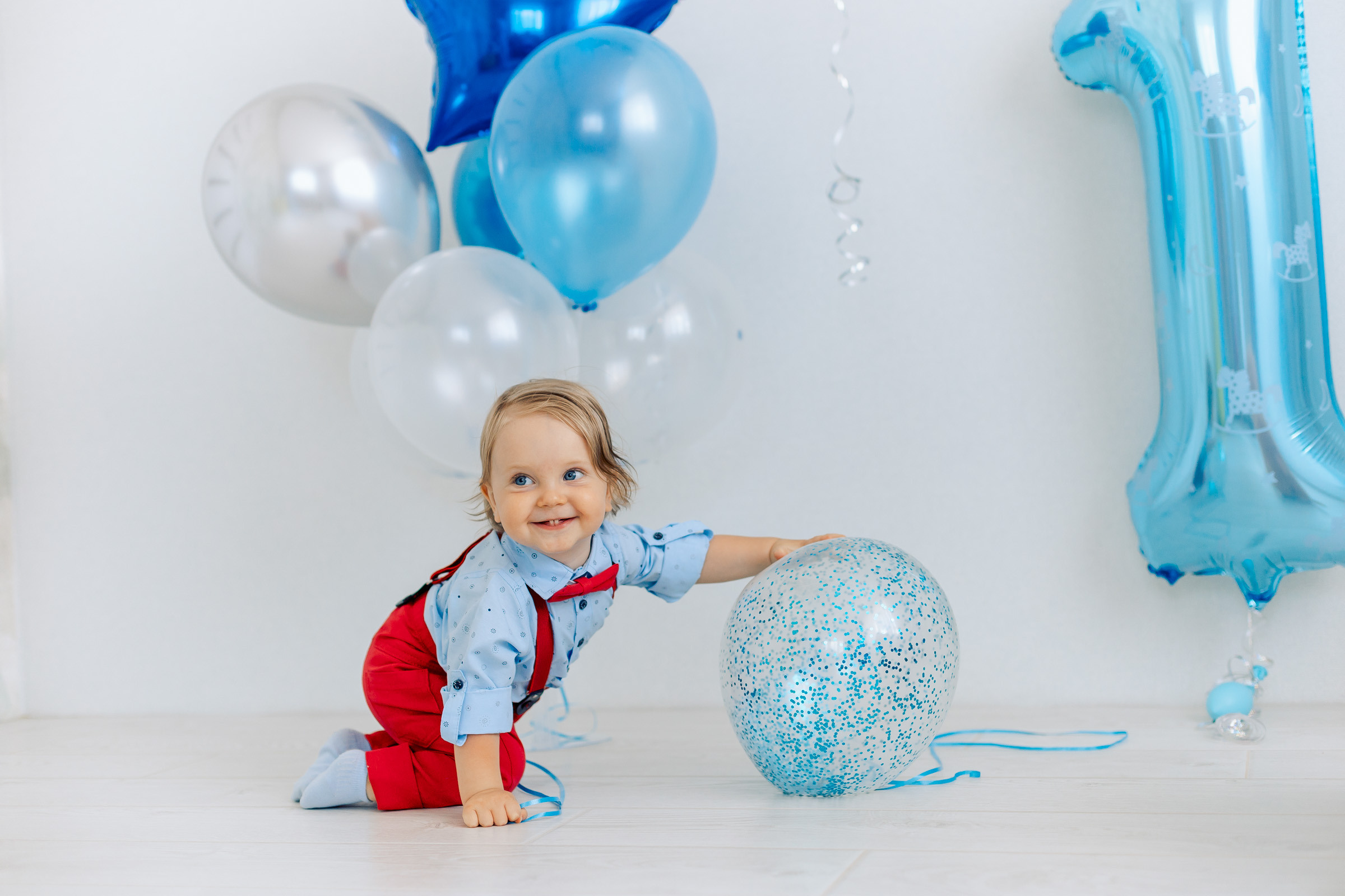 Первый день рождения малыша. Семейный Фотограф в Москве Евгения Симоненко