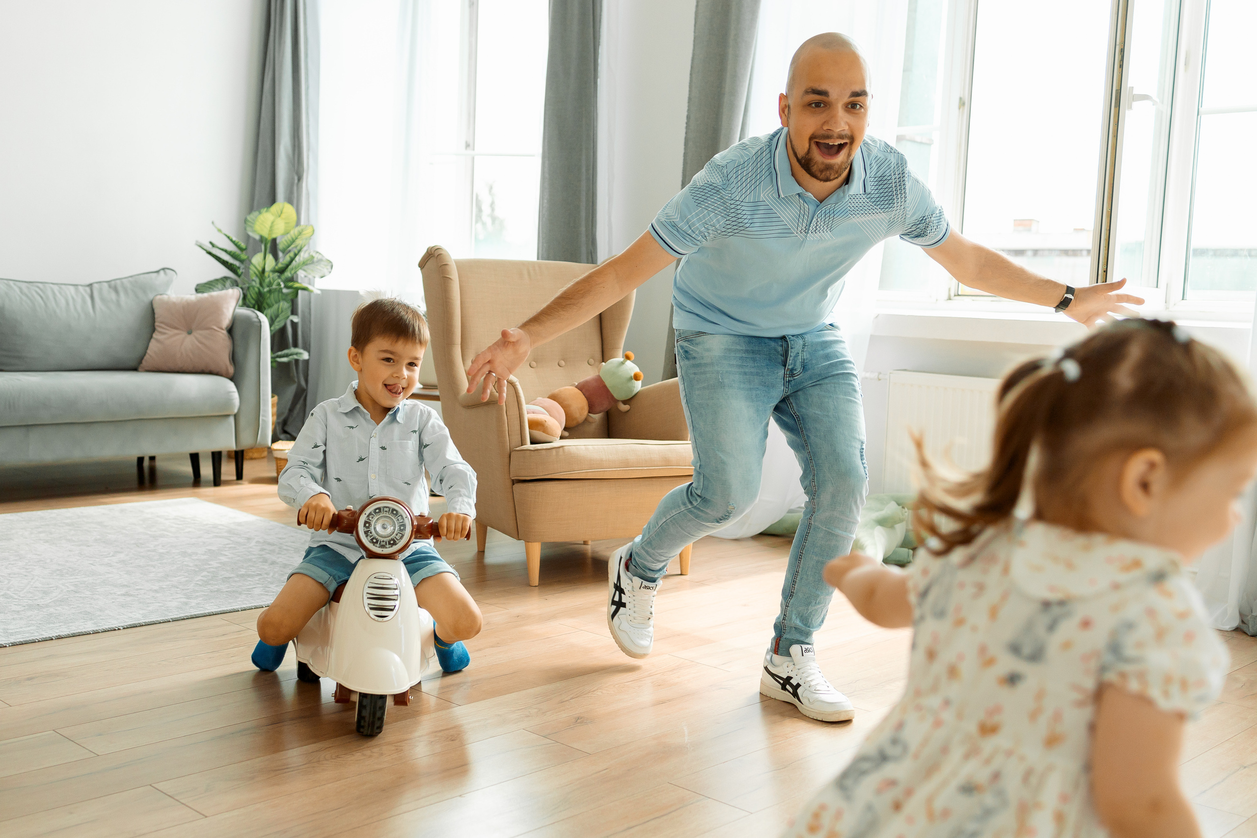 Семейная фотосессия в студии Москвы. Семейный Фотограф в Москве Евгения Симоненко